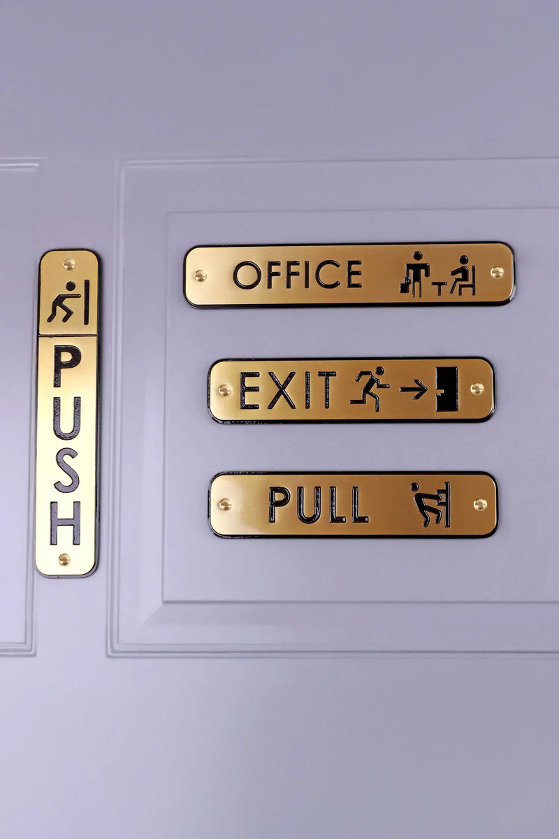 Plaque de porte en laiton poli gravée pour pousser/tirer, sortie ou bureau