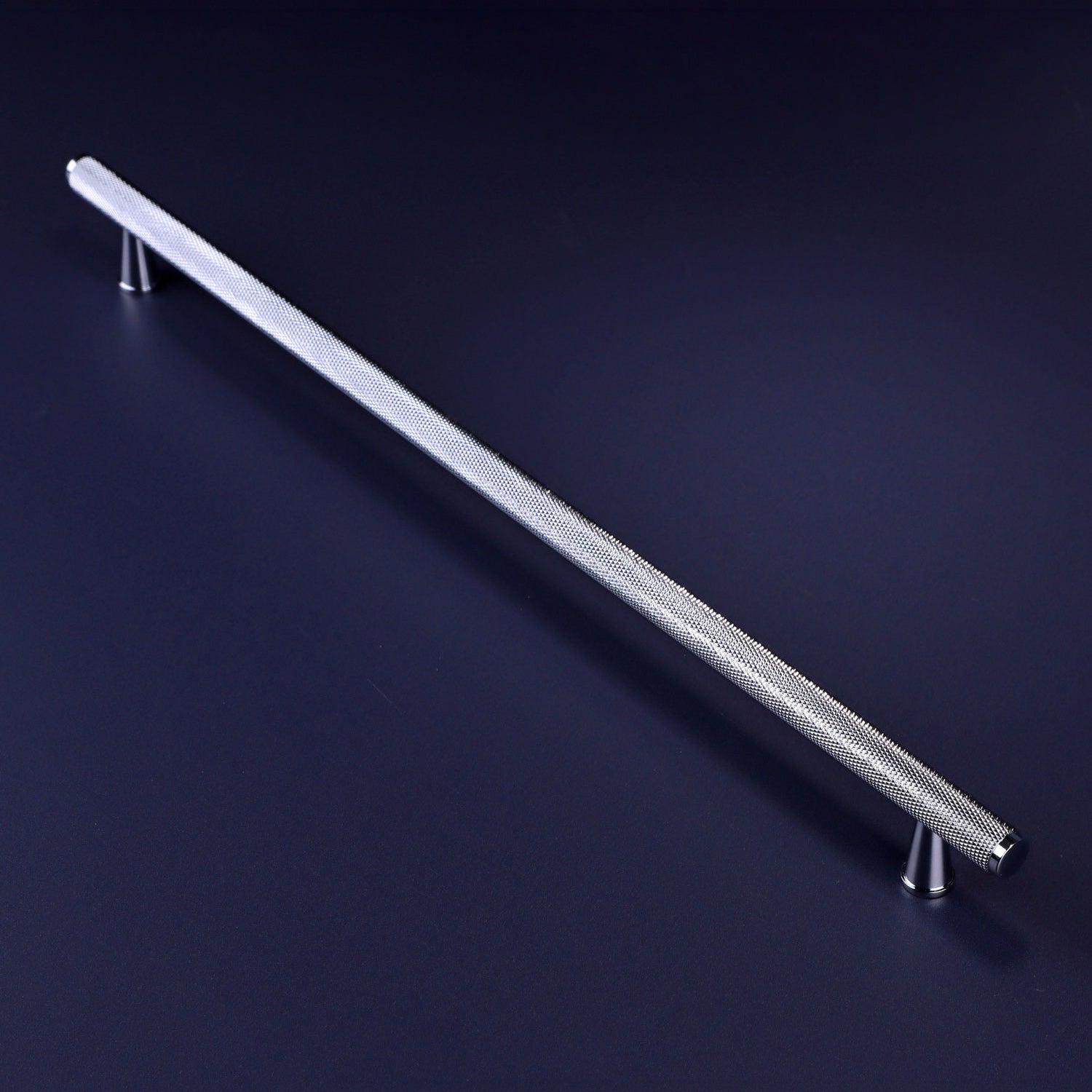 Chelsea Solid Brass Diamond-Knurled Architectural Bar Pull Handle In Polished Chrome Finish