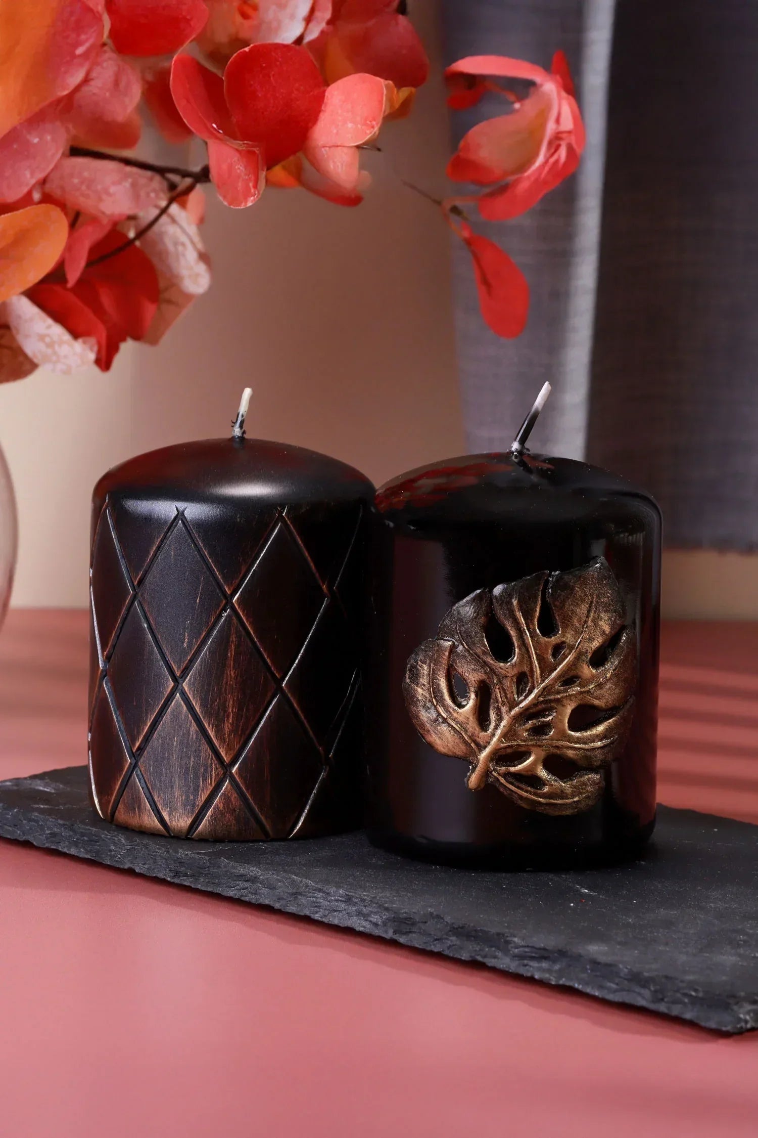 Luxury black candles with gold leaf and diamond pattern on slate tray, G Decor home décor