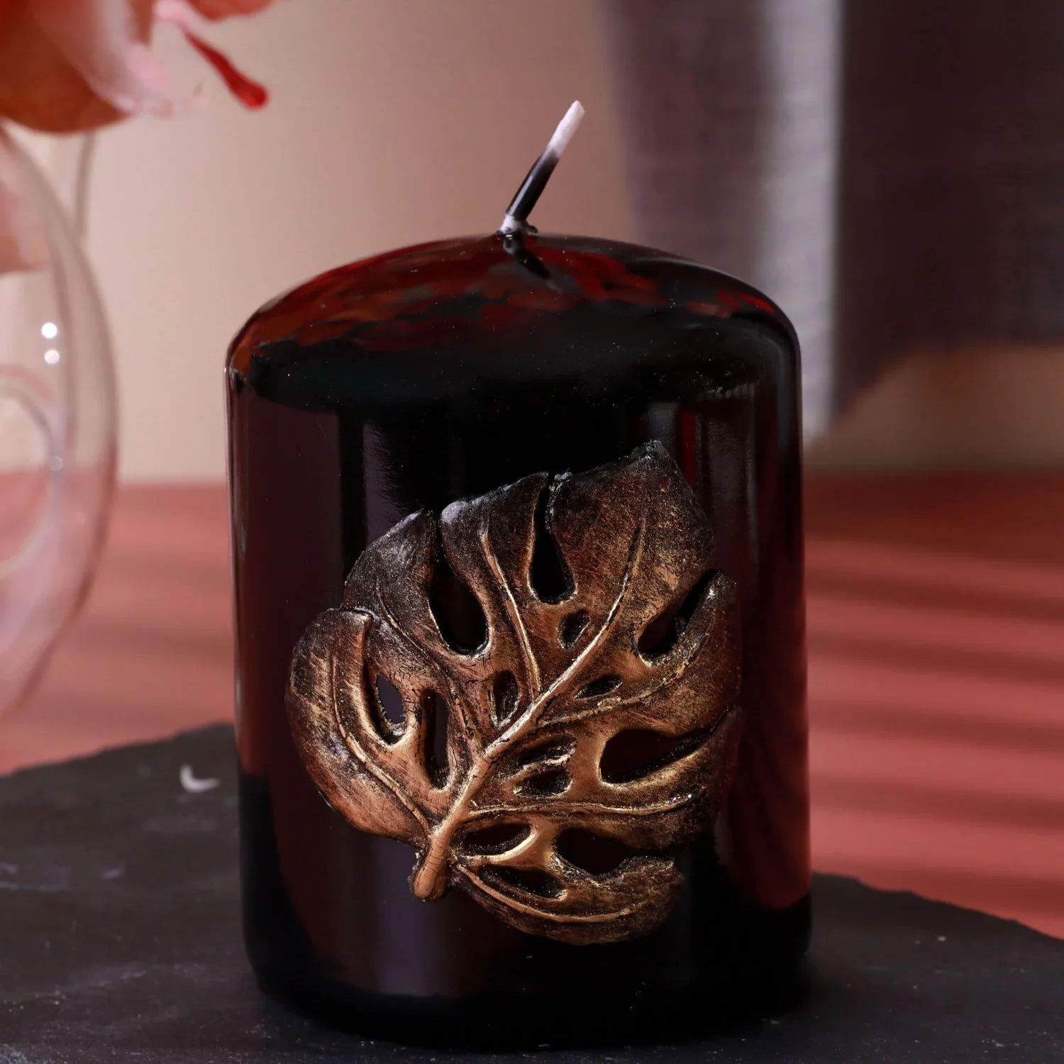 Gold Lattice Noir Establishment & Estalbishment Bronze Monstera Relief Hand-Finished Pillar Candle