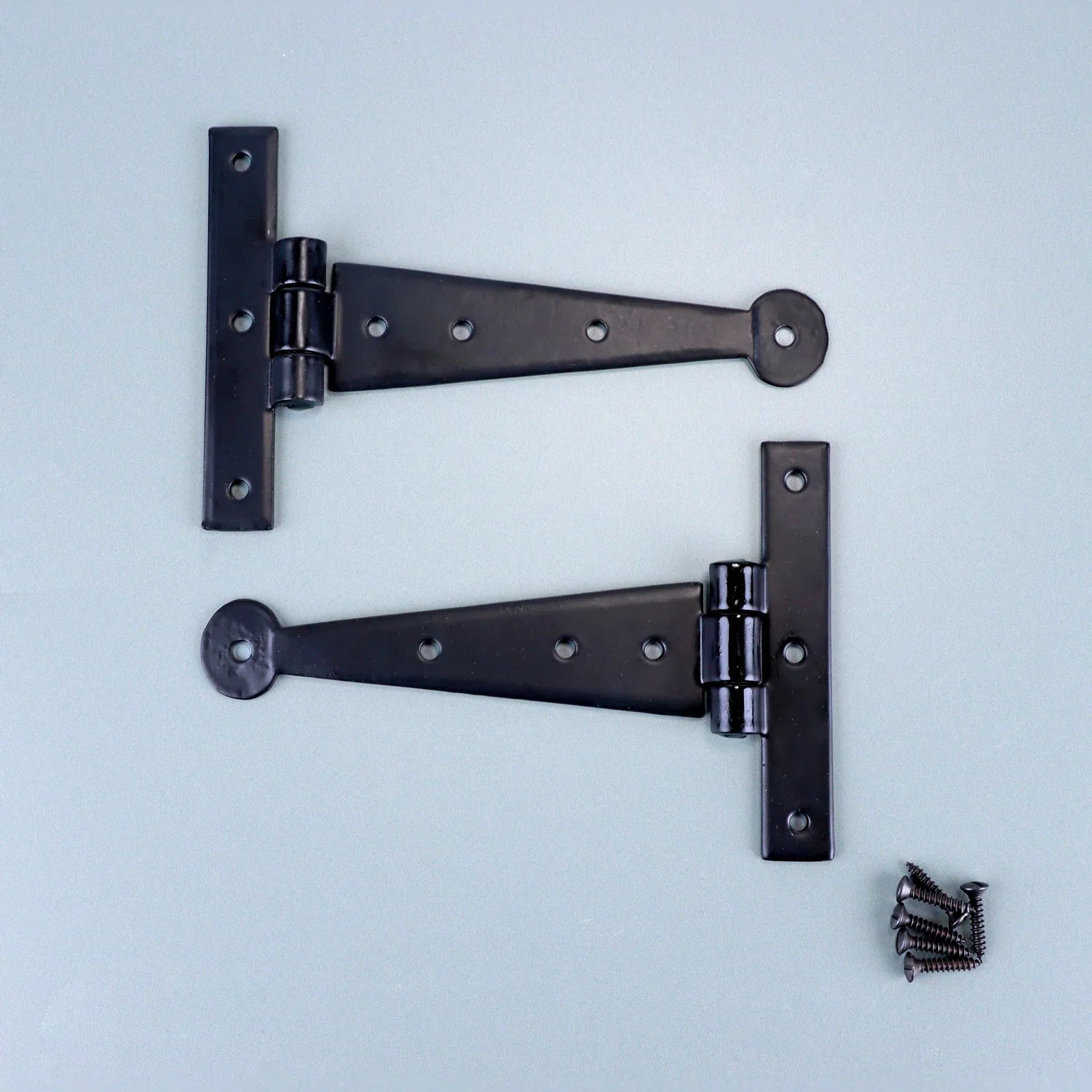 Pair of 4″ or 6″ Traditional Black Hand Forged Conbase T Hinges