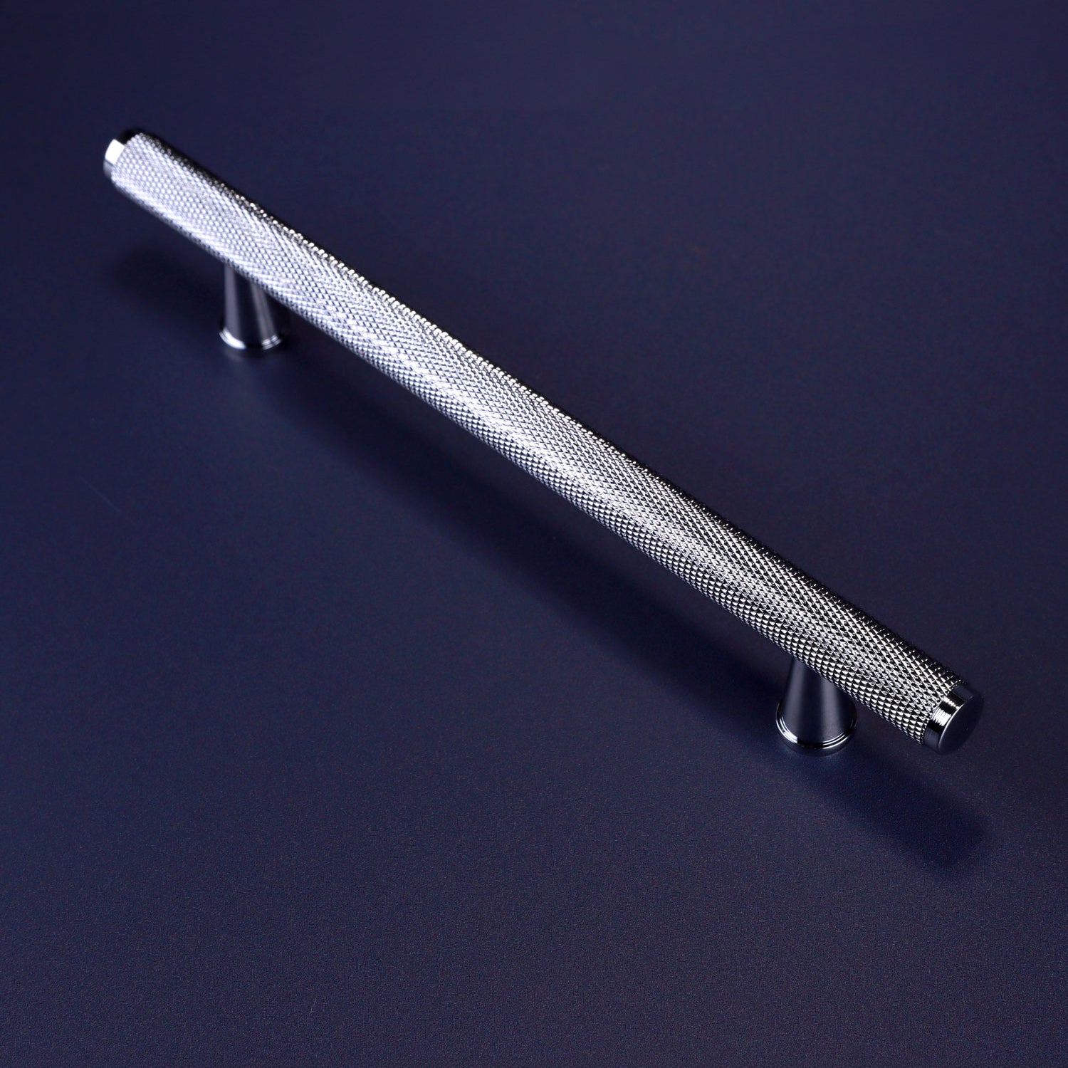 Chelsea Solid Brass Diamond-Knurled Architectural Bar Pull Handle In Polished Chrome Finish