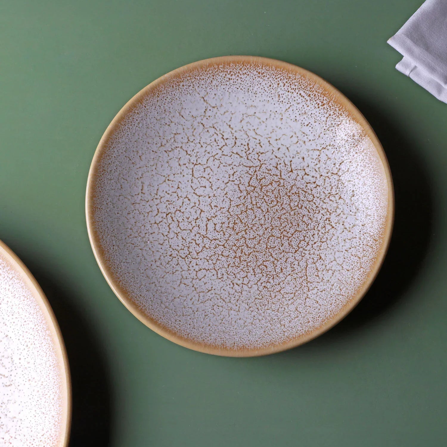 Amber Dawn Ceramic Tableware with Crackle Finish Contemporary Dinner Plates, Side Plates & Bowls in Warm Amber Tones - G Decor