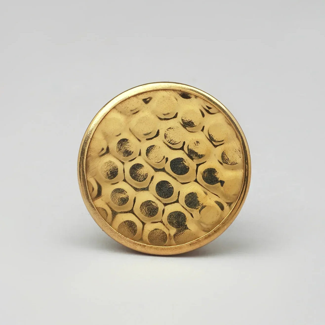 Antique Brass Honeywax Round Pull Knobs with Intricate Detailing - G Decor