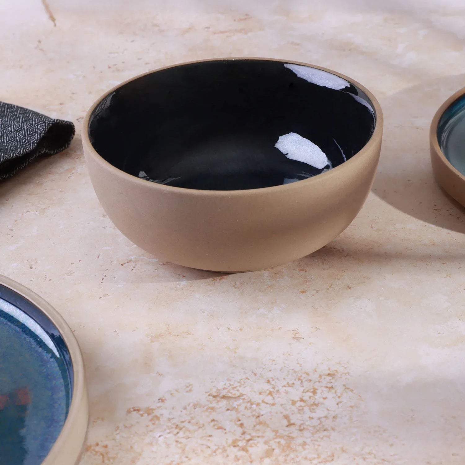 Canvara Handcrafted Stoneware Tableware Collection Contemporary Plates & Bowls in Teal and Natural Finish - G Decor