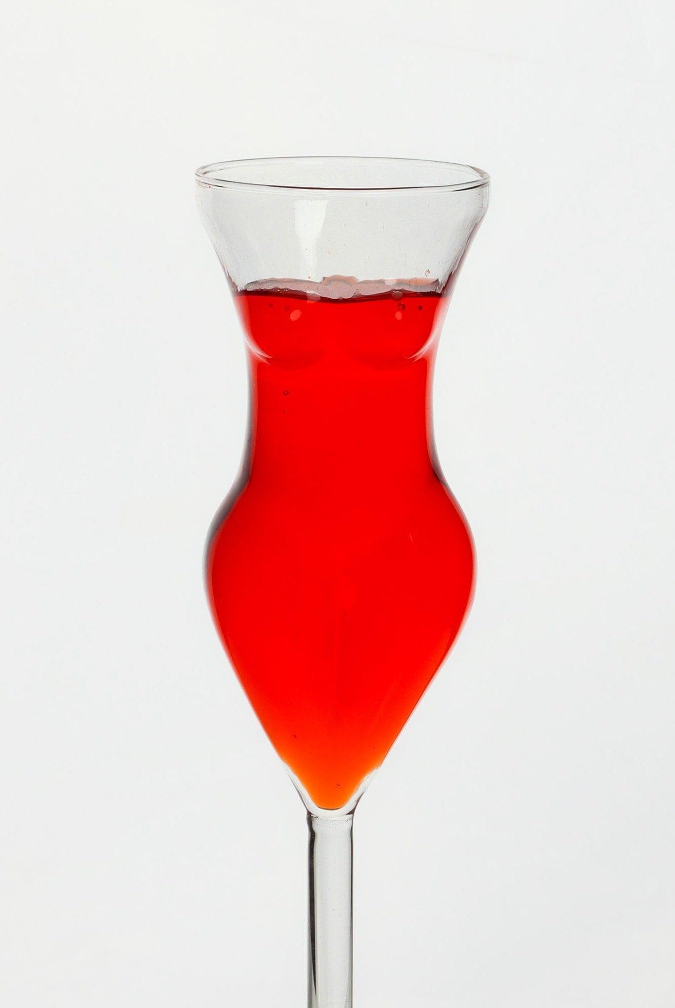 Elegant Femme Silhouette Glass Chic Drinkware for Champagne & Cocktails - G Decor