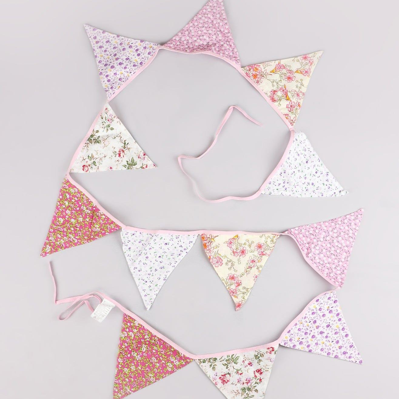 Elegant Pink and White Floral Cloth Bunting - G Decor