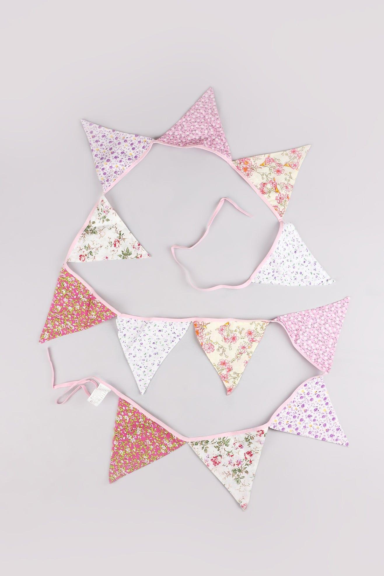 Elegant Pink and White Floral Cloth Bunting - G Decor