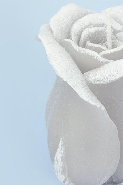 G Decor Candles Silver / Elegant Elegant Silver Rose Decorative Candle