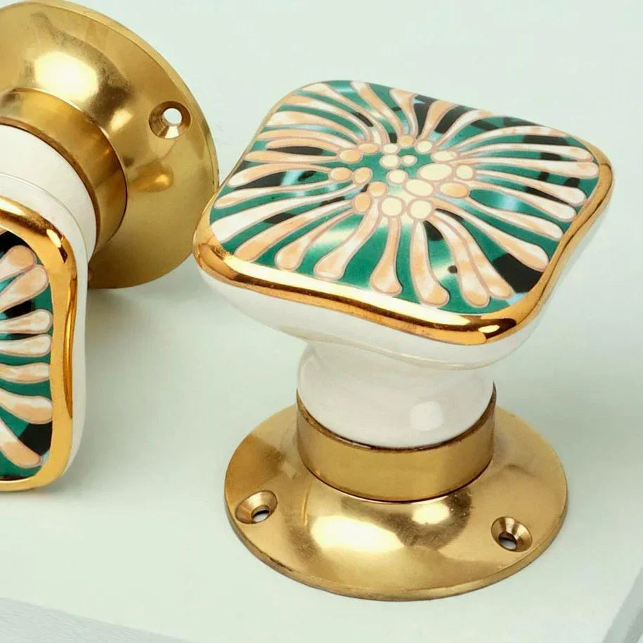 gdecor_designed_england_final - G Decor