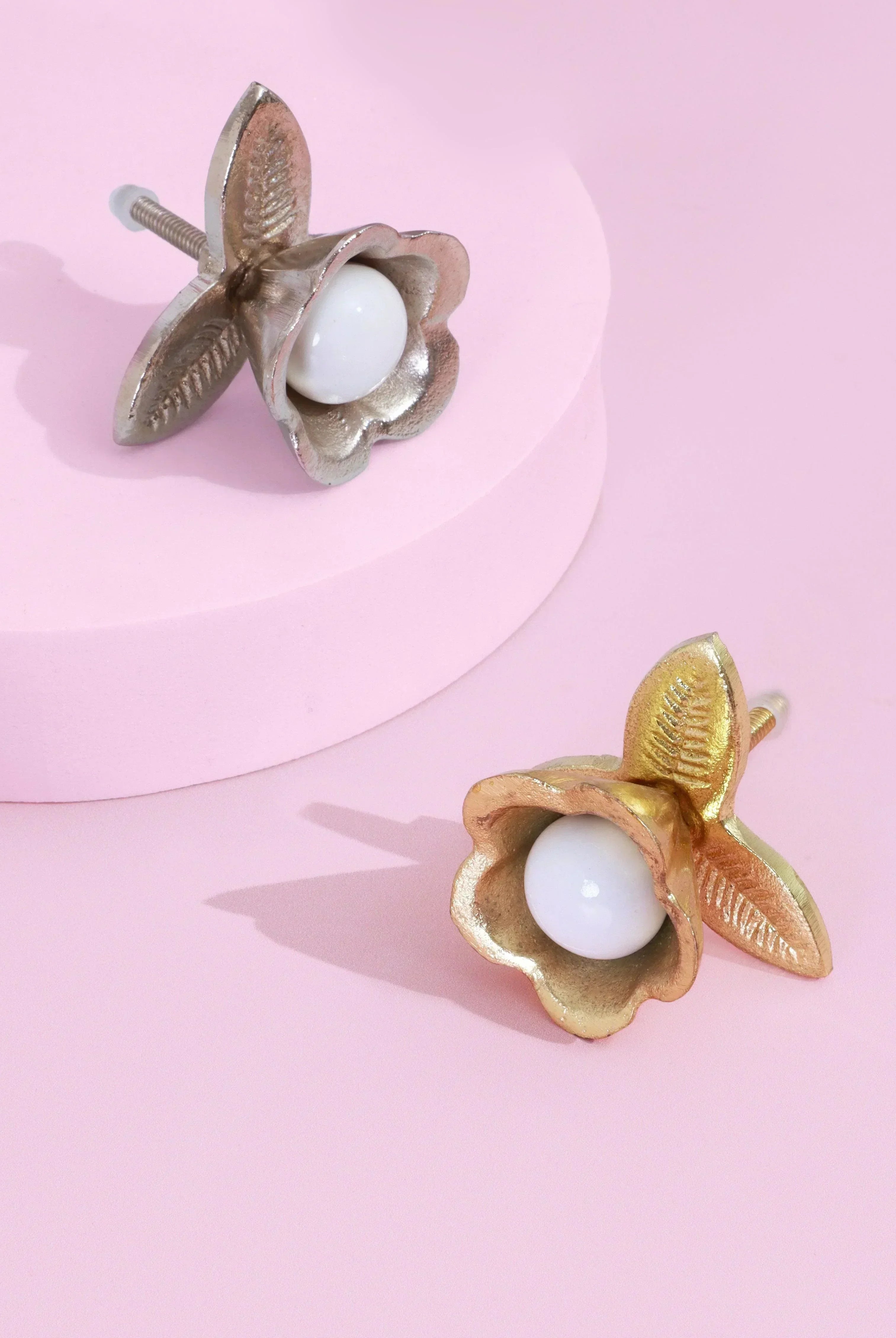 Handcrafted Lily Pearl Floral Ceramic & Brass Door Handle - G Decor