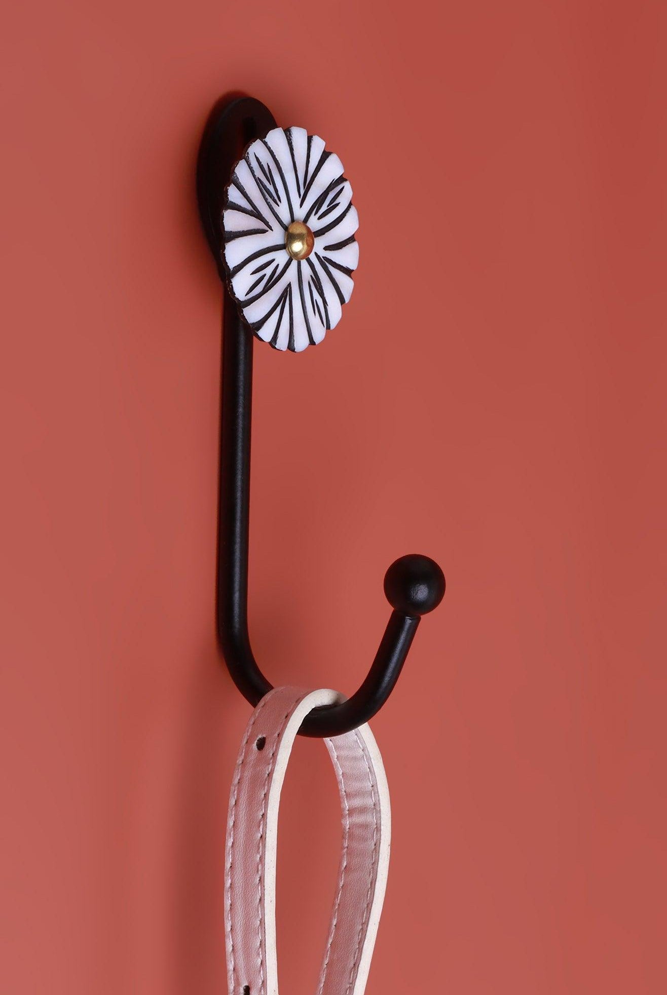 Handpainted White Mother Of Pearl Bloom Wall Coat Hook - G Decor