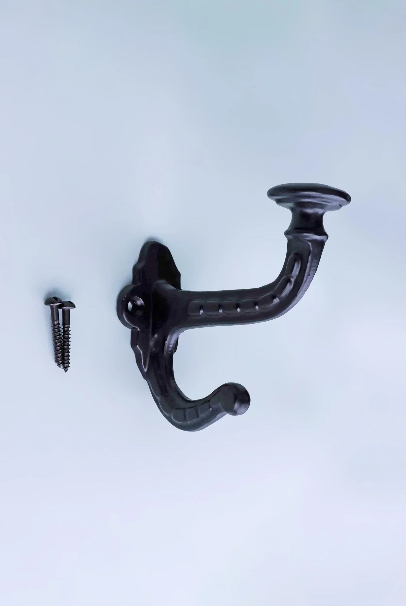 Heavy-Duty Traditional Black Cast Iron Coat Hooks - G Decor