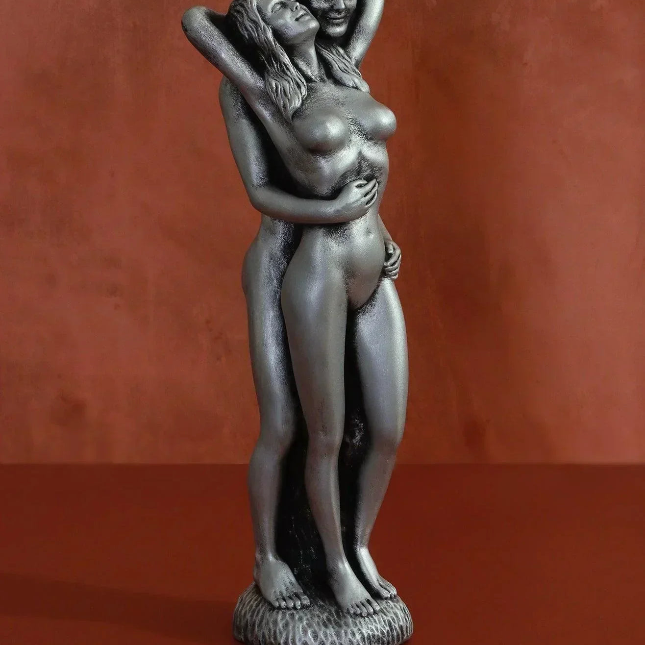 Infinita Unity Flow Grand Wax Sculpture Candle, Hand-Finished Cast Wax Figures in Silver Finish - G Decor