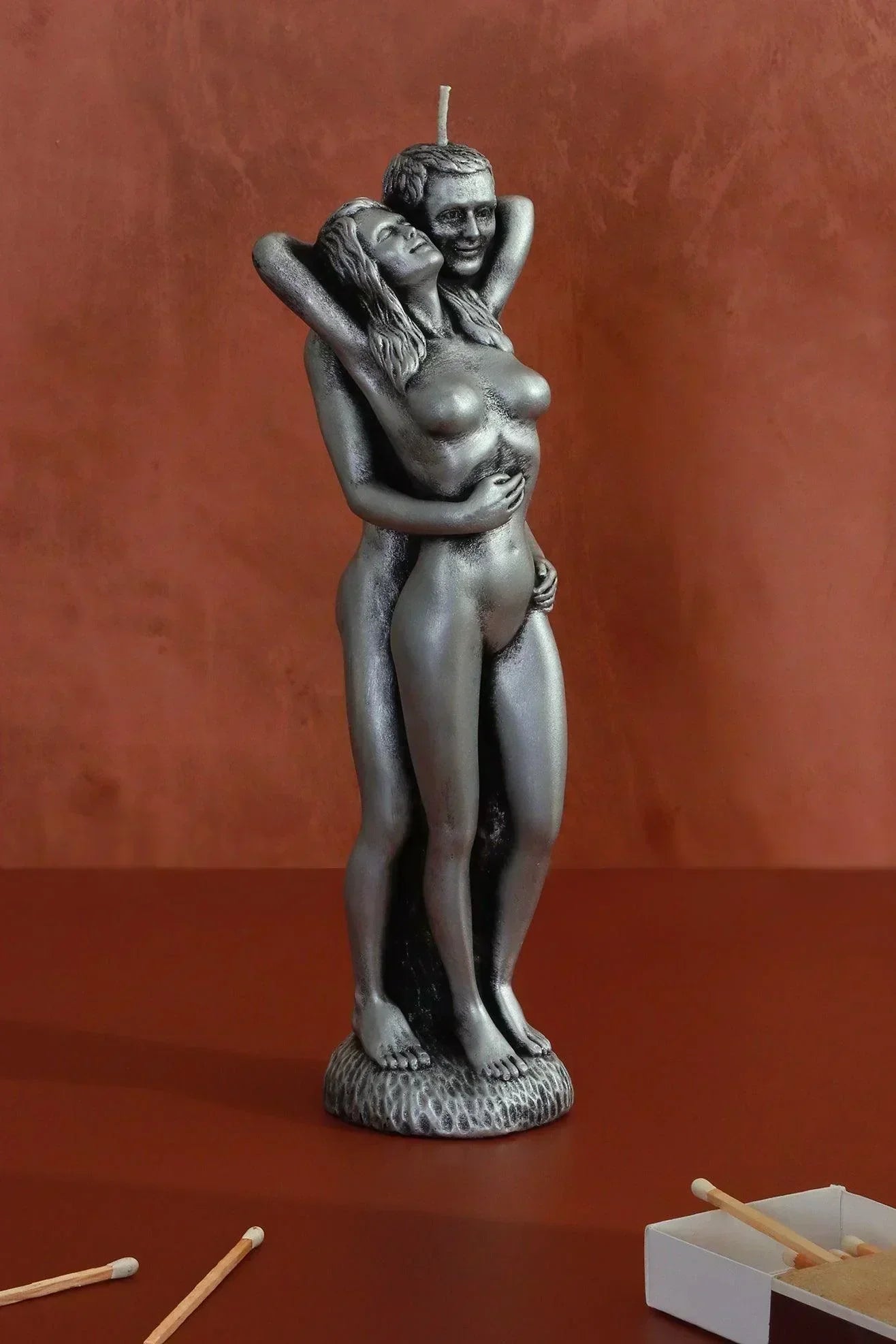 infinita-unity-flow-grand-wax-sculpture-candle-hand-finished-cast-wax-figures-in-silver-finish-g-decor-12003 - G Decor