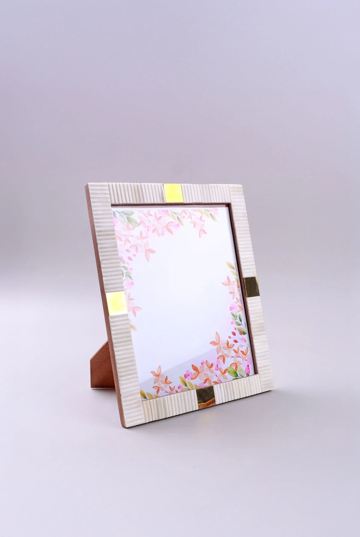 Julienne Handcrafted Horn Bone Photo Frame Ribbed Cream with Aged Brass Inlay Picture Display - G Decor