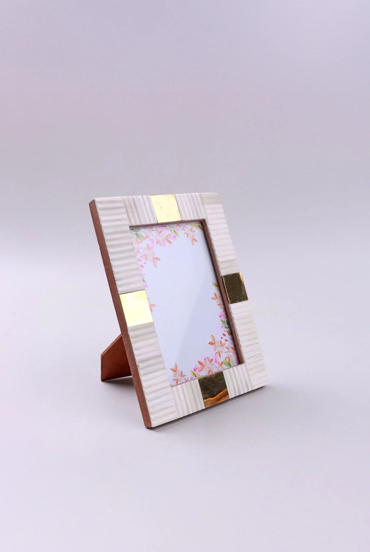 Julienne Handcrafted Horn Bone Photo Frame Ribbed Cream with Aged Brass Inlay Picture Display - G Decor