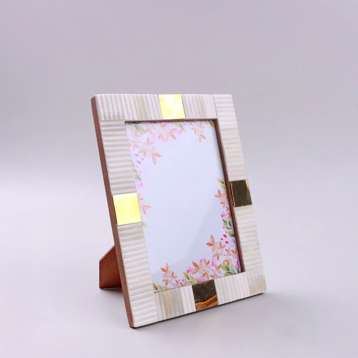 Julienne Handcrafted Horn Bone Photo Frame Ribbed Cream with Aged Brass Inlay Picture Display - G Decor