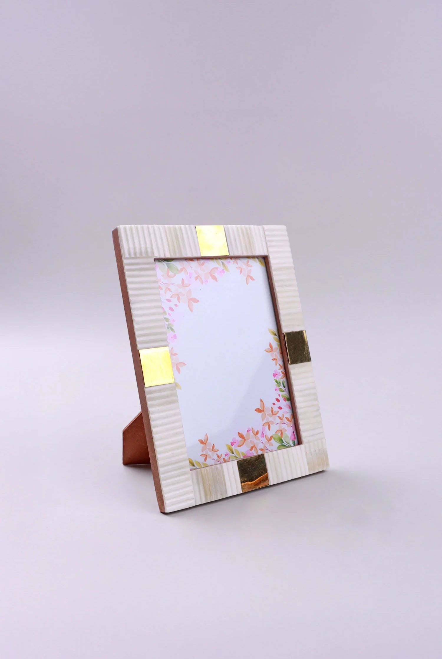 Julienne Handcrafted Horn Bone Photo Frame Ribbed Cream with Aged Brass Inlay Picture Display - G Decor