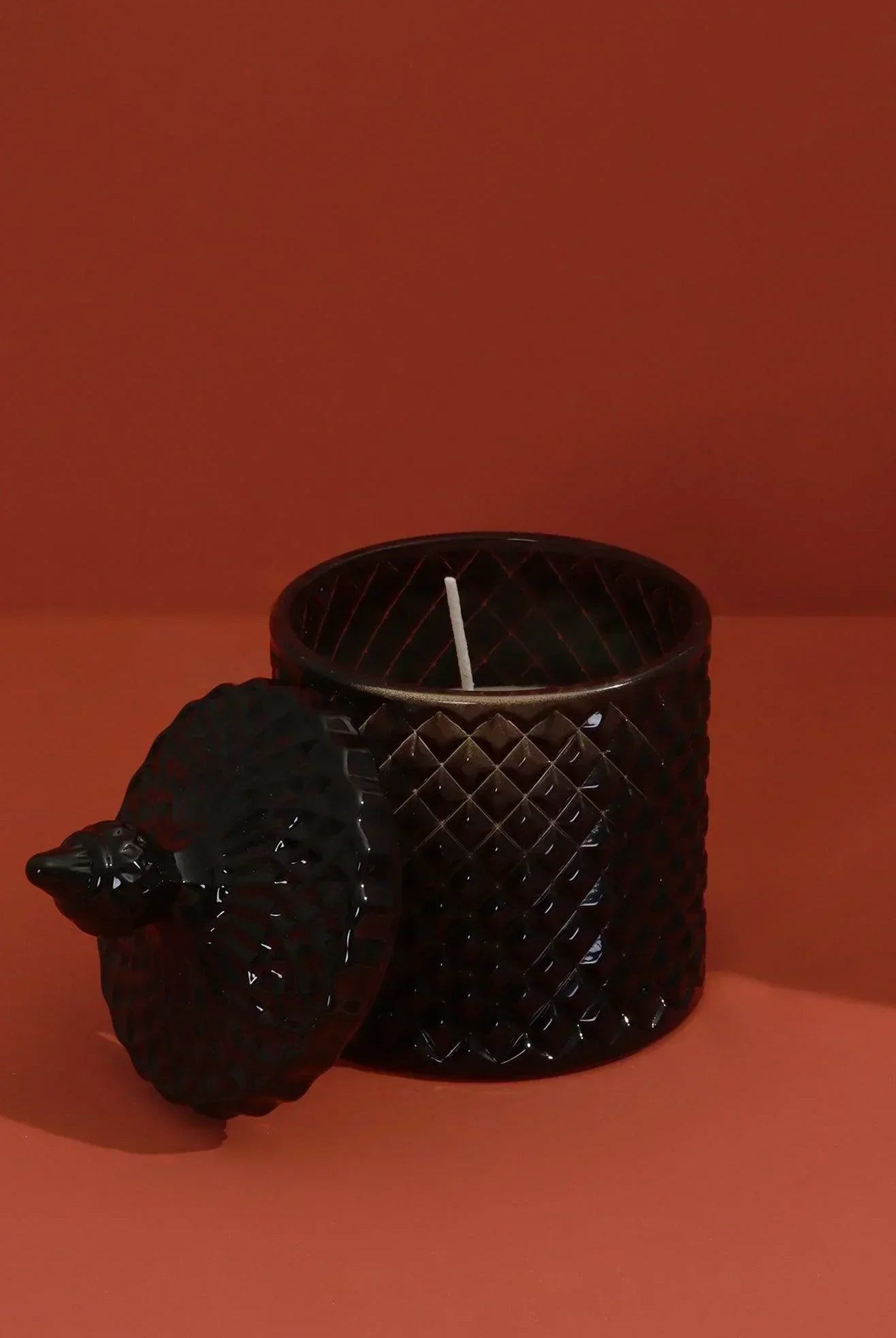 Misumi Scented Sandalwood Perfect for Meditation, Black Diamond Glass Jar Candle - G Decor