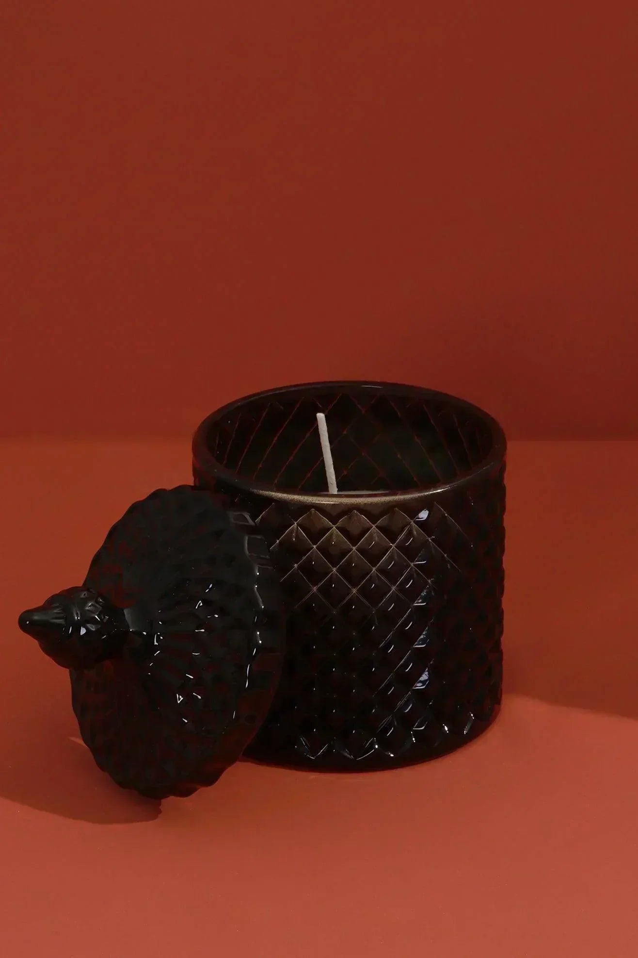 Misumi Scented Sandalwood Perfect for Meditation, Black Diamond Glass Jar Candle - G Decor