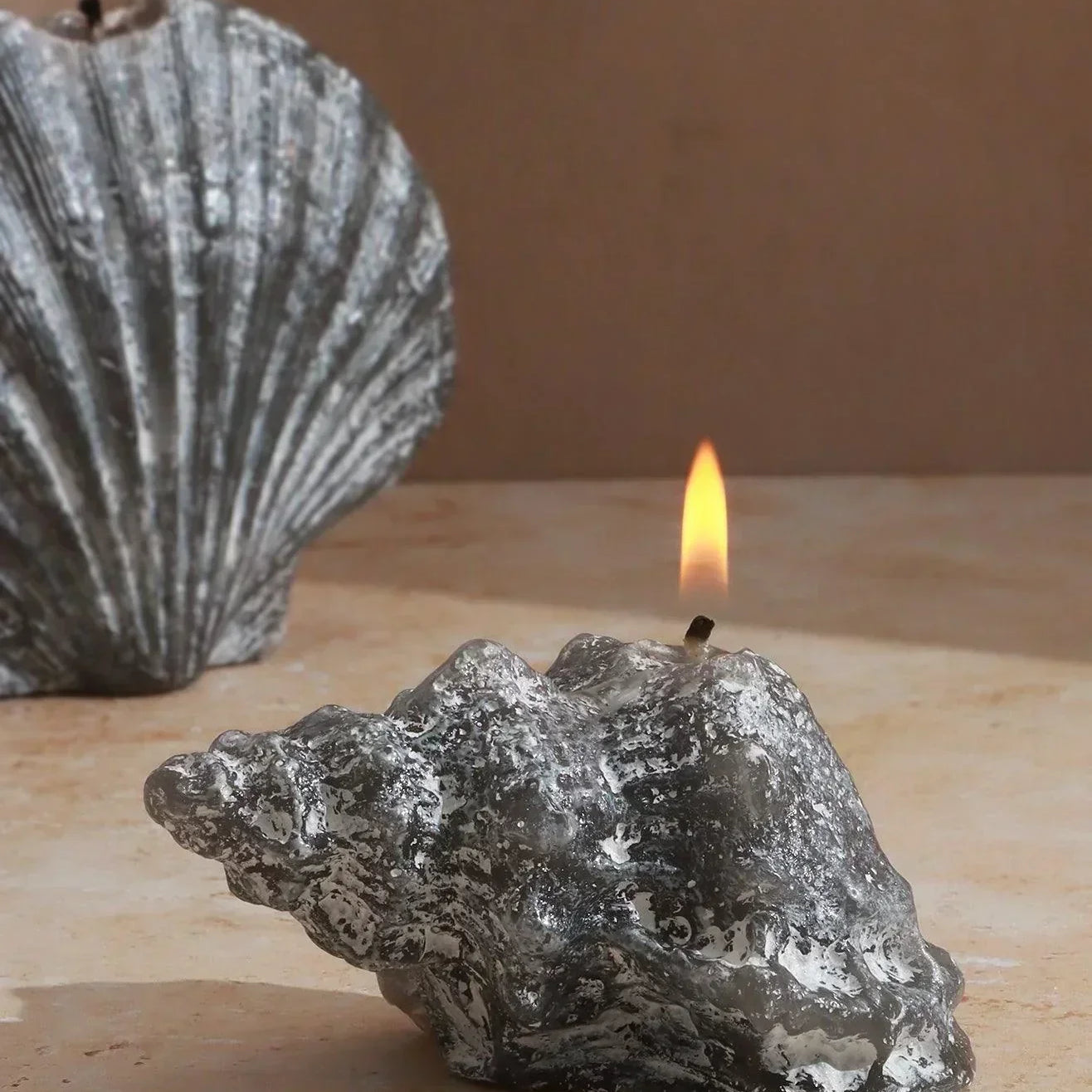 Ocean Tides Artisan Scented Candle Handcrafted Grey Coastal Shell Design with Fresh Ocean Fragrance - G Decor