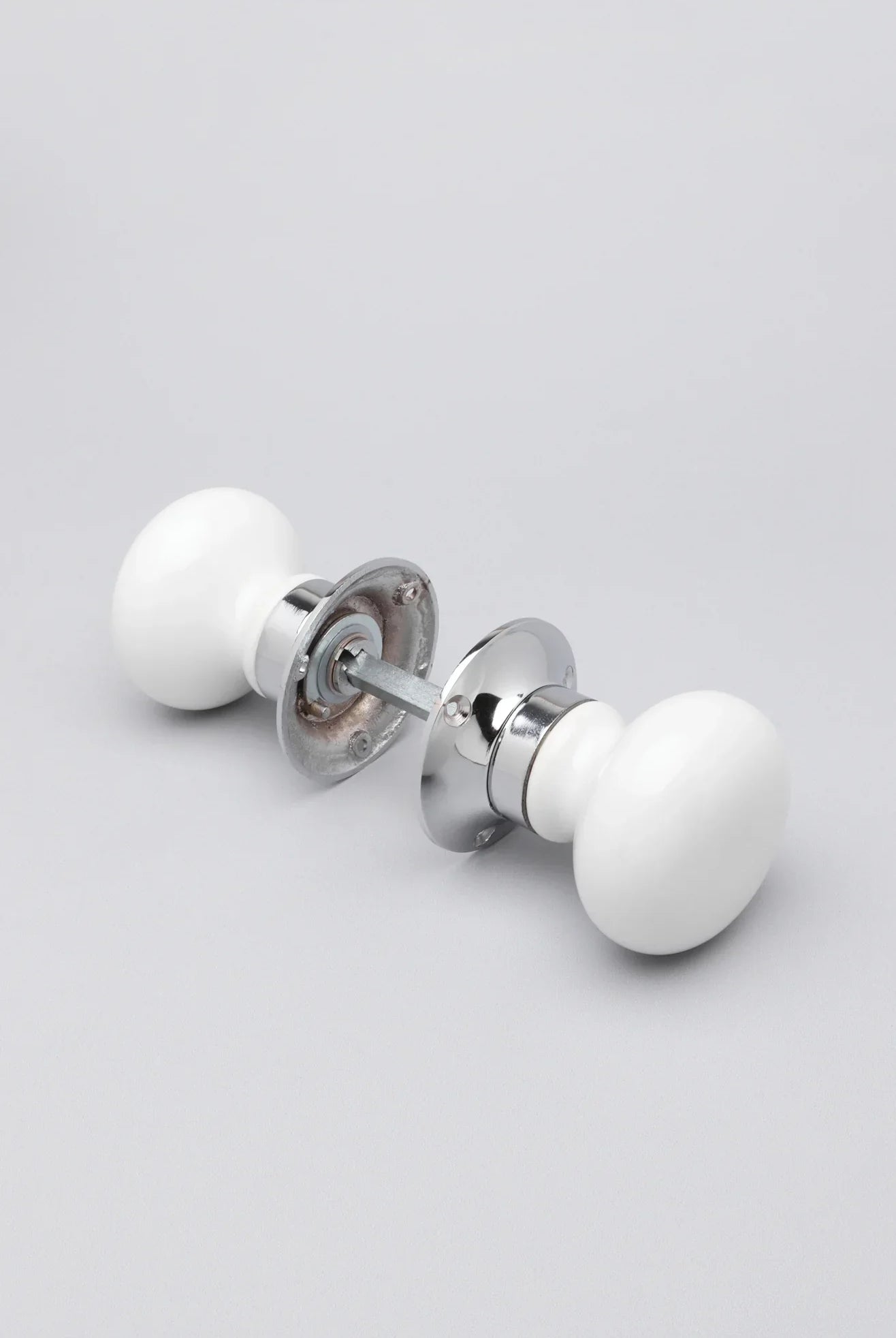 Perfect Edit White – Set of Handcrafted Ceramic Mortice Door Handles, Internal Turning Knobs for Bedroom & Room Doors with Chrome Base - G Decor