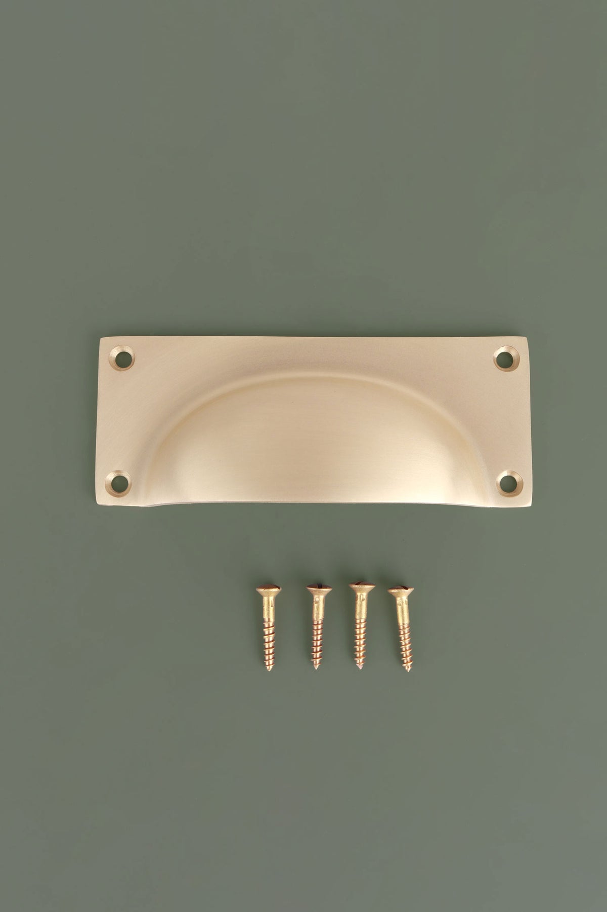 Bevelled plate cup pull in satin brass