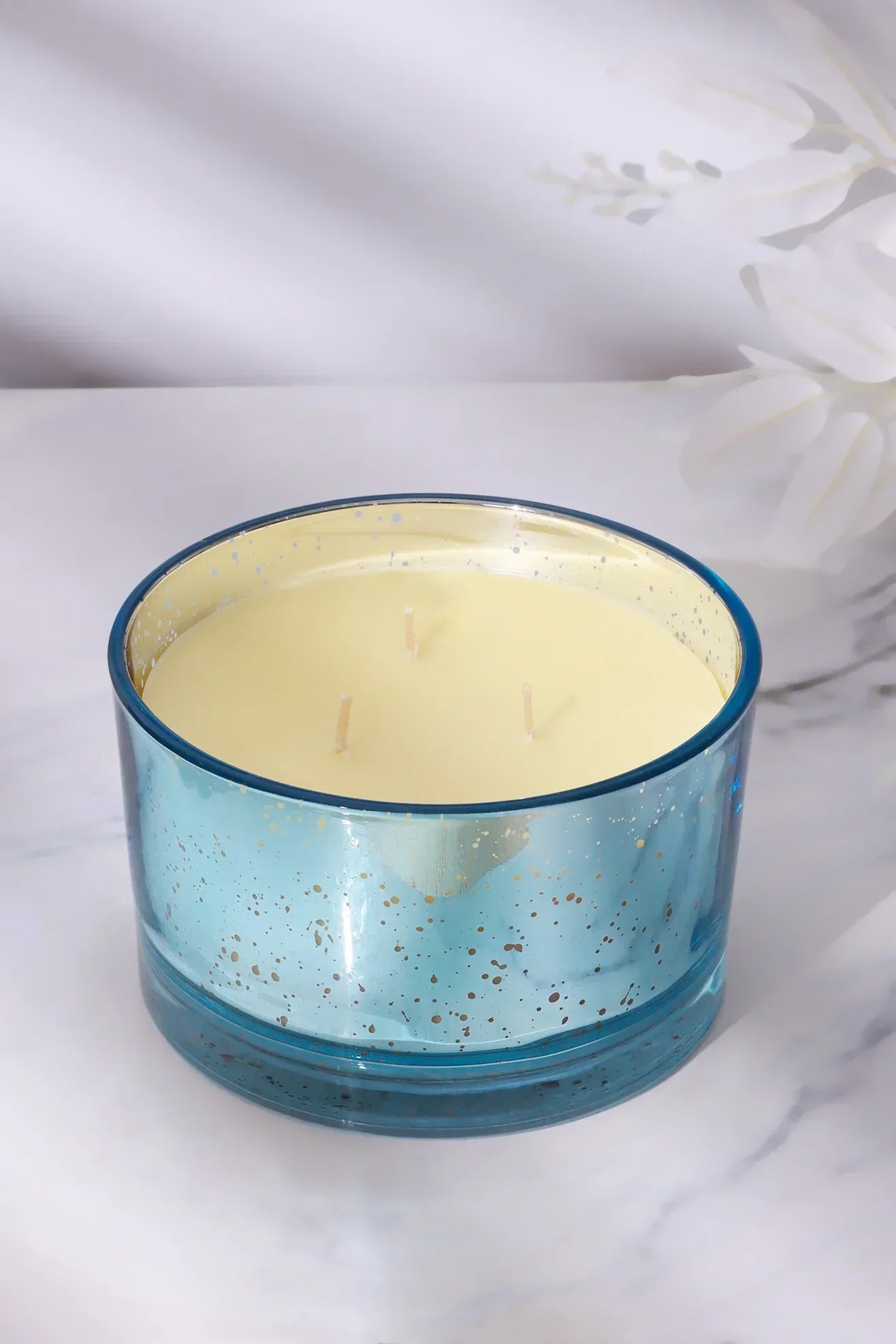 Morning of Muse Soy Wax Scented Candle in Cotton White Flower and Amber — close-up view, G Decor