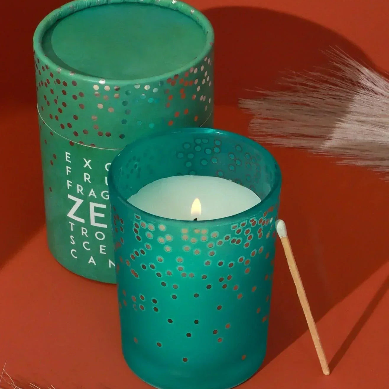 Scented Zesty Tropical Pineapple Blue Polka Dot Glass Large Jar - G Decor