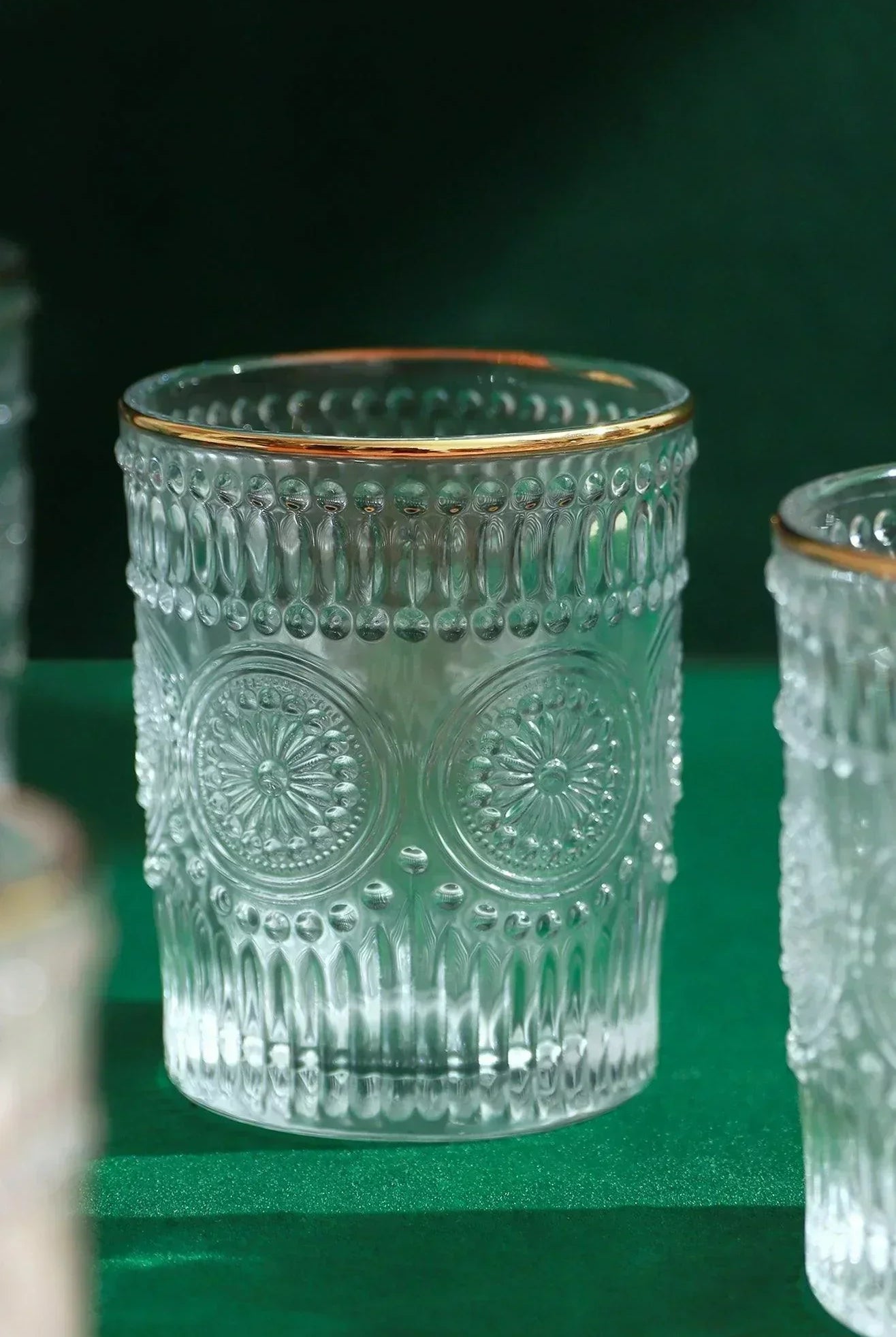 Set of 4 Dario Vintage Sunflower Embossed Tumbler Glasses With Gold Rim - G Decor