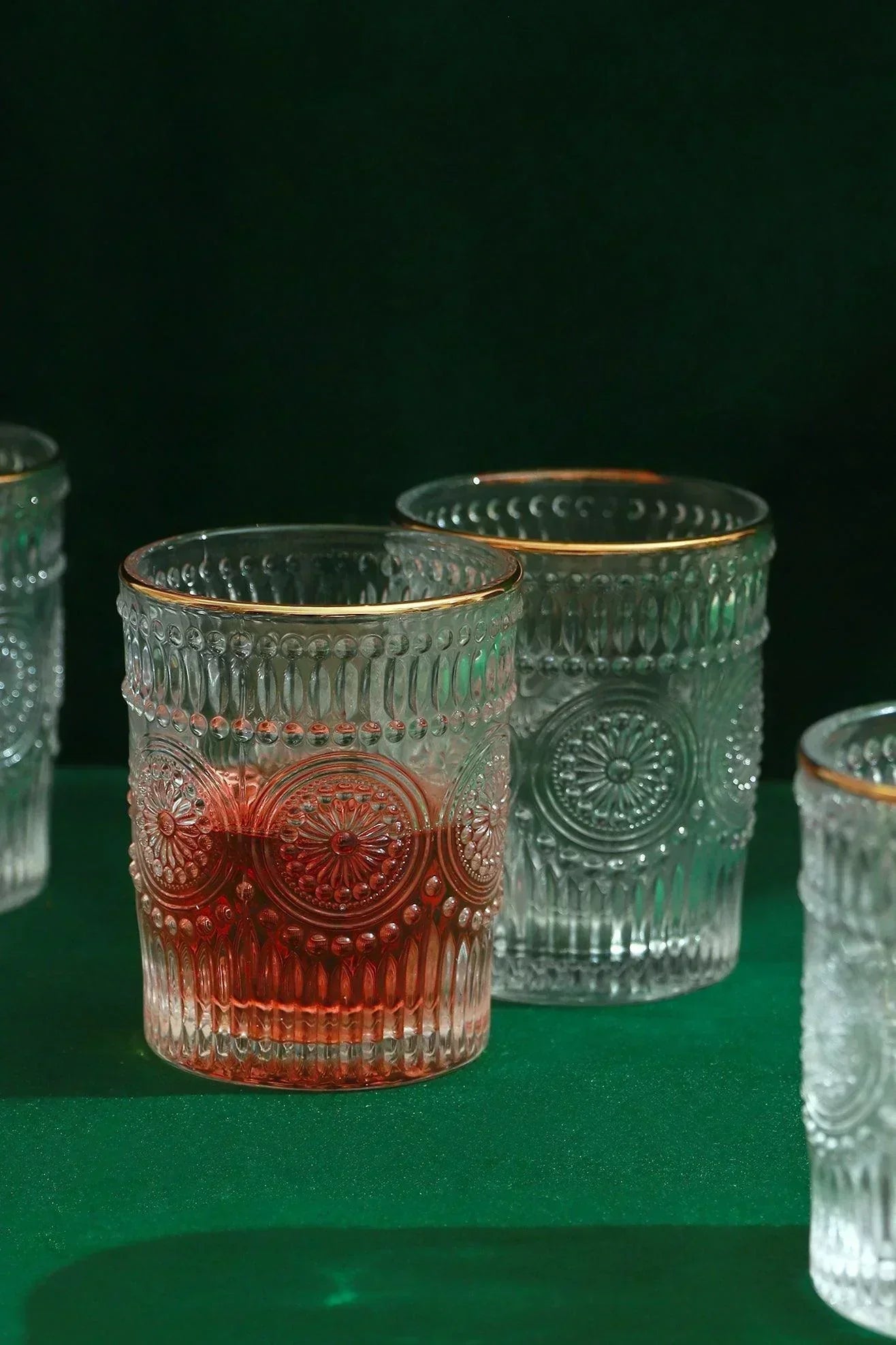 Set of 4 Dario Vintage Sunflower Embossed Tumbler Glasses With Gold Rim - G Decor