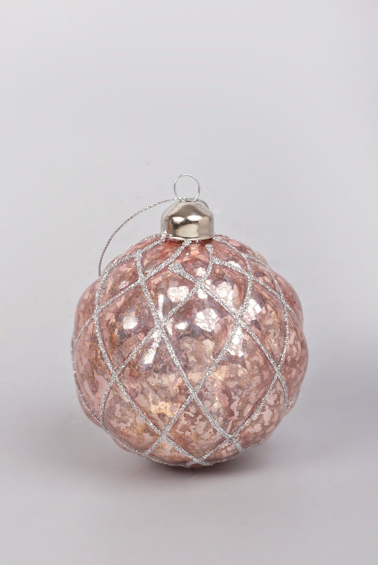 Set of 4 Hand-Painted Glass Blush Pink Mercury Effect Baubles Antique Rose Pink Christmas Tree Decorations with Silver Glitter Pattern - G Decor