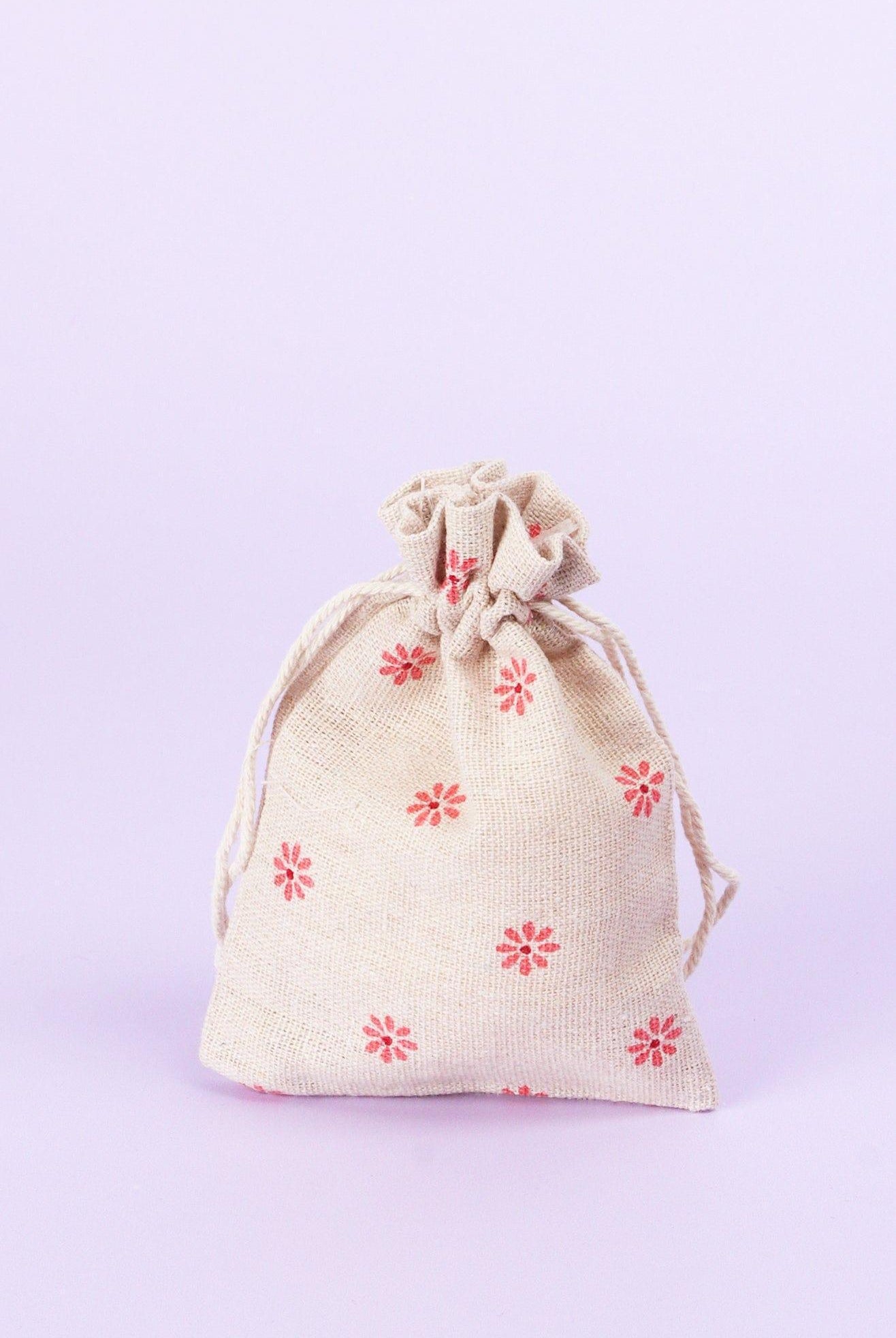 Set of 5 or 10 Blooming Elegance Hessian Gift Sacks with Flower Patterns - G Decor