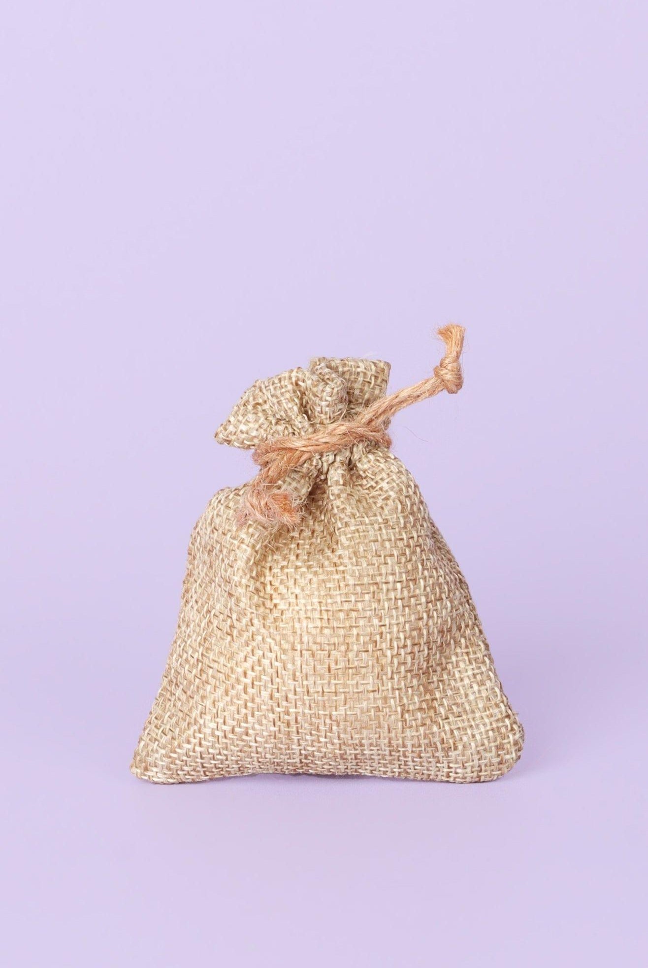 Set of 5 or 10 Eco Natural Jute Hessian Gift Bags with Drawstrings, Kraft Tags & Extra String - G Decor