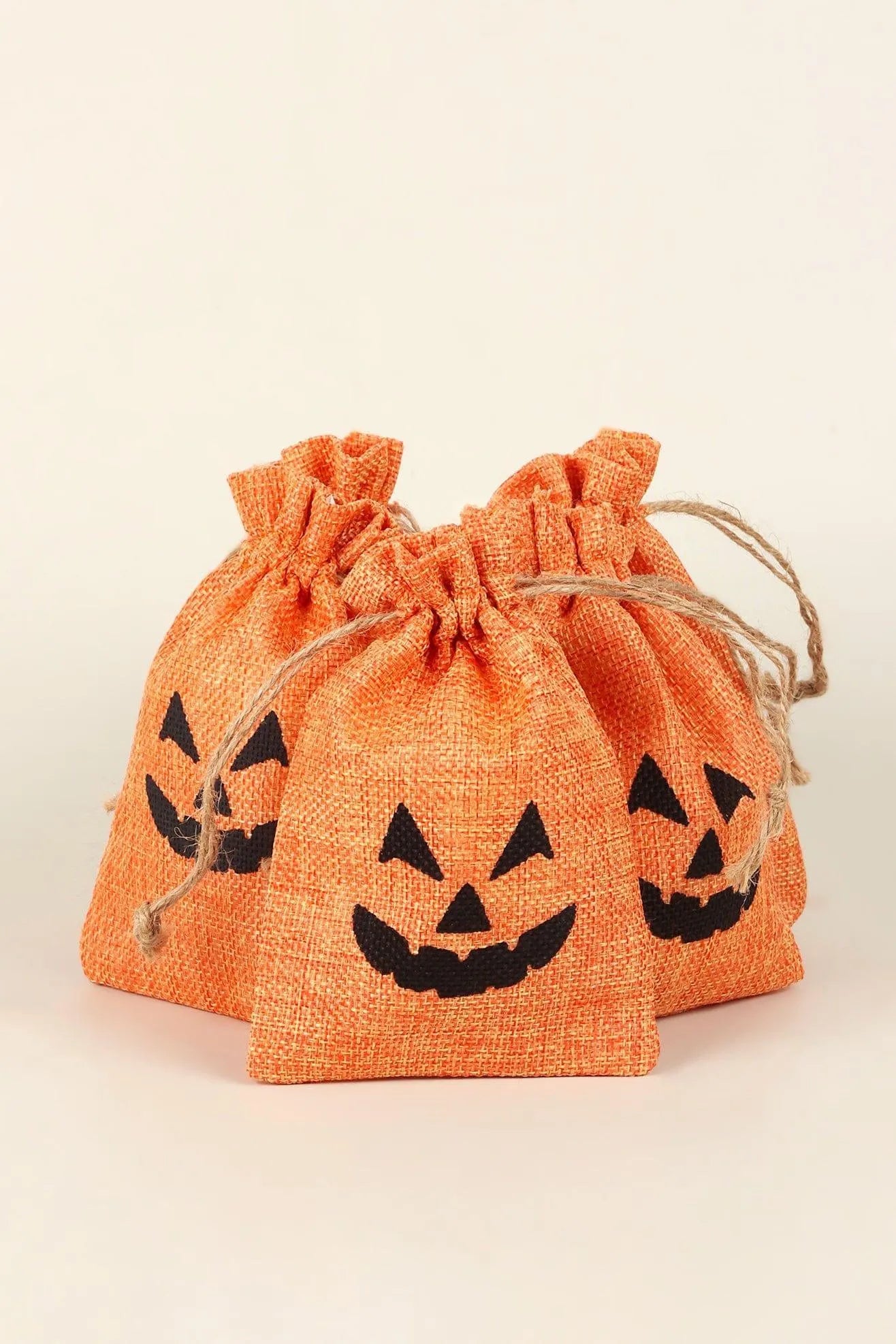 set-of-5-or-10-spooky-jack-o-lantern-halloween-hessian-gift-bags-g-decor-51876 - G Decor