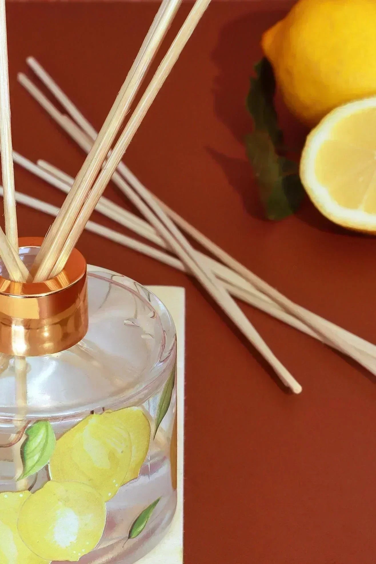 sicilian-orchard-scented-reed-diffuser-with-gift-box-g-decor-24058 - G Decor