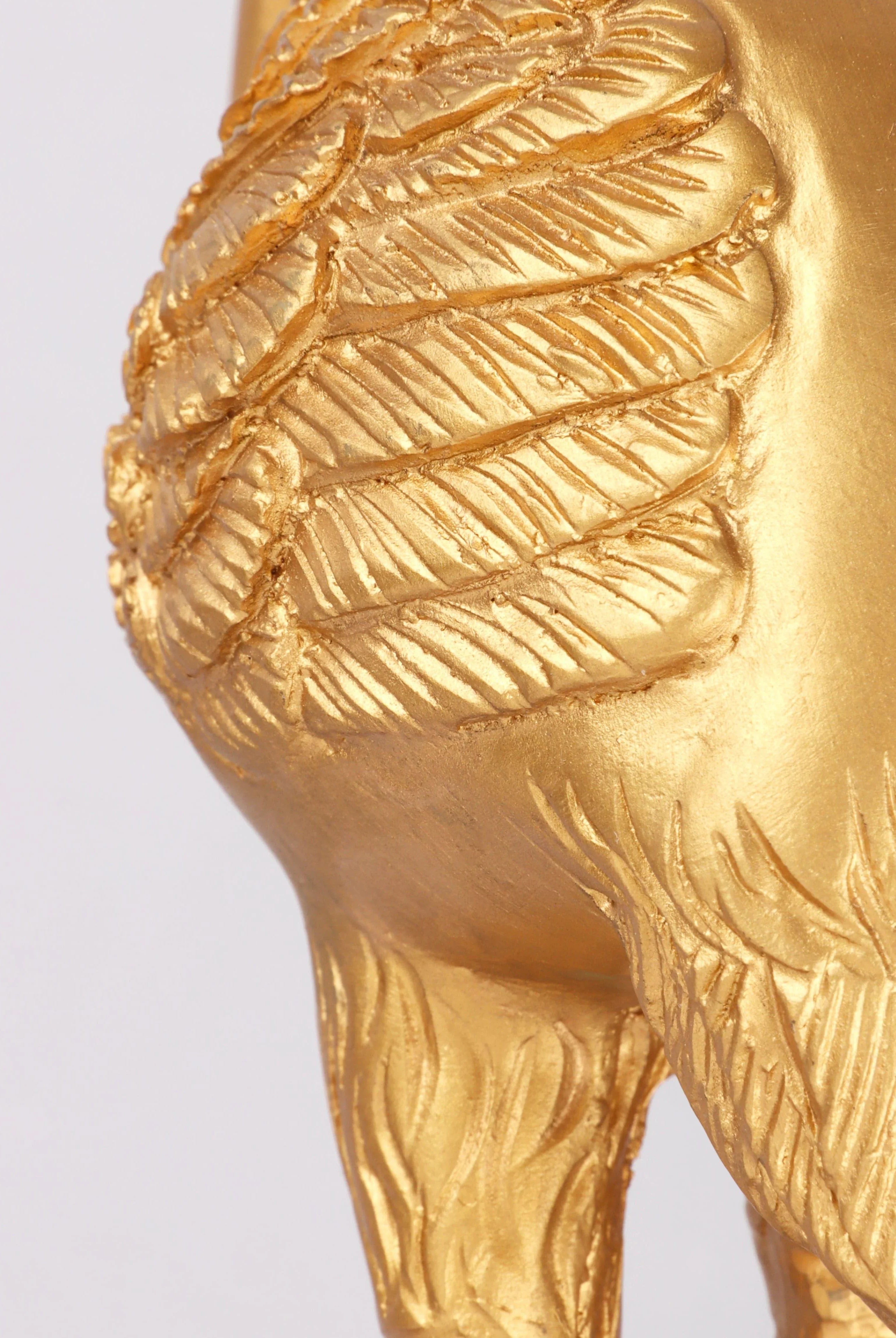 Stunning Heron Table Lamp - G Decor