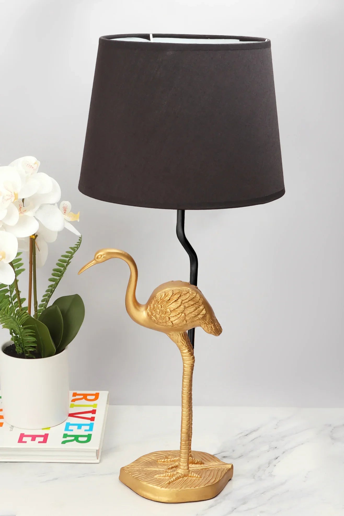Stunning Heron Table Lamp - G Decor