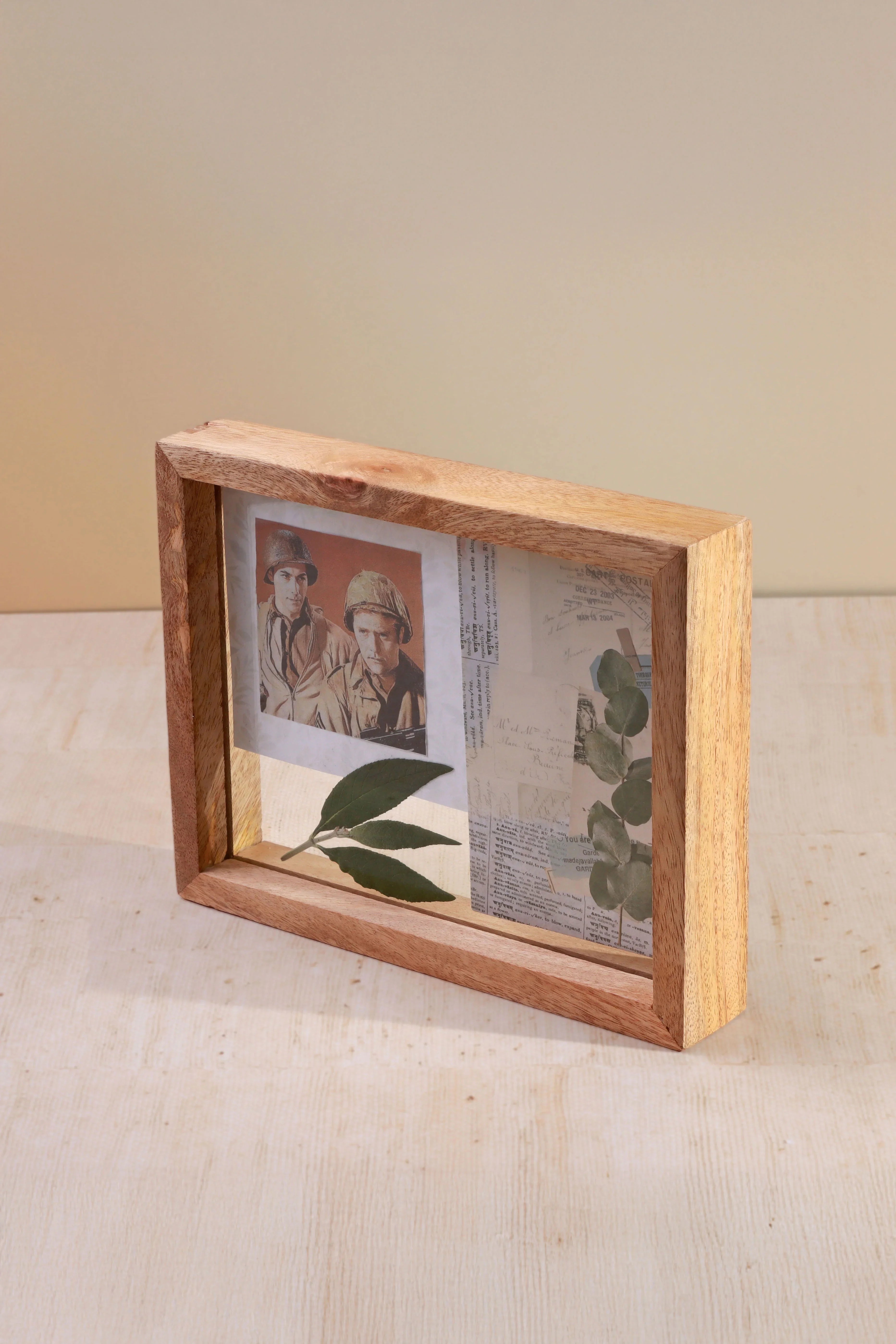 Taru Handmade Mango Wood Photo Frame Freestanding Double Clear Glass Insert Picture Frame - G Decor