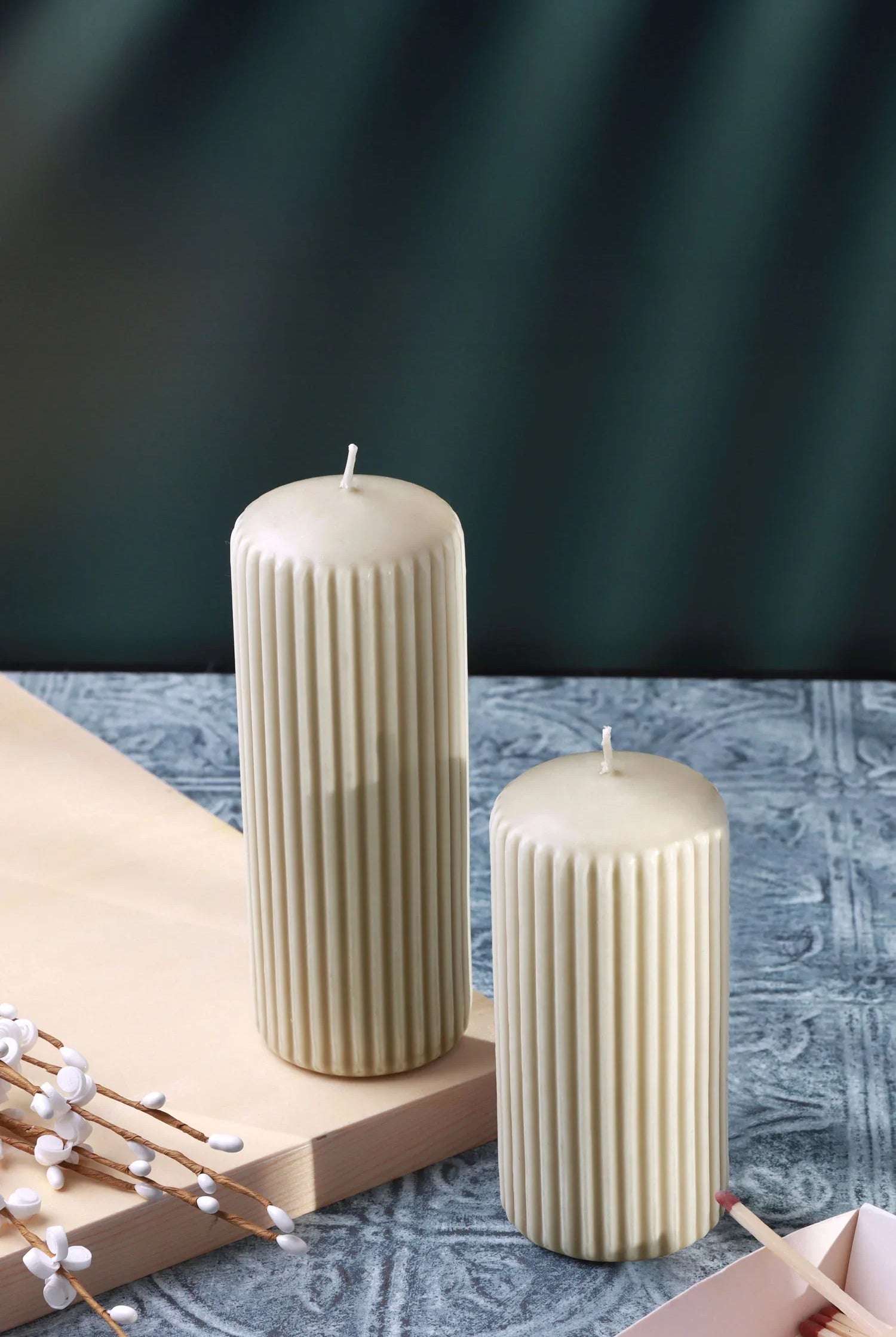 Velluto Bianco Sculpted Cream Ribbed Pillar Candle in a Velvet Matte Finish - G Decor
