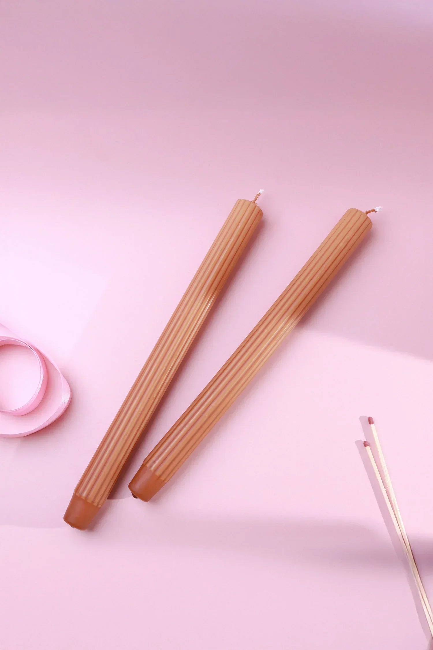 Velluto Bruciato Set of 2 Extra Tall Dinner & Taper Candles with Ribbed Velvet Matte Finish - G Decor