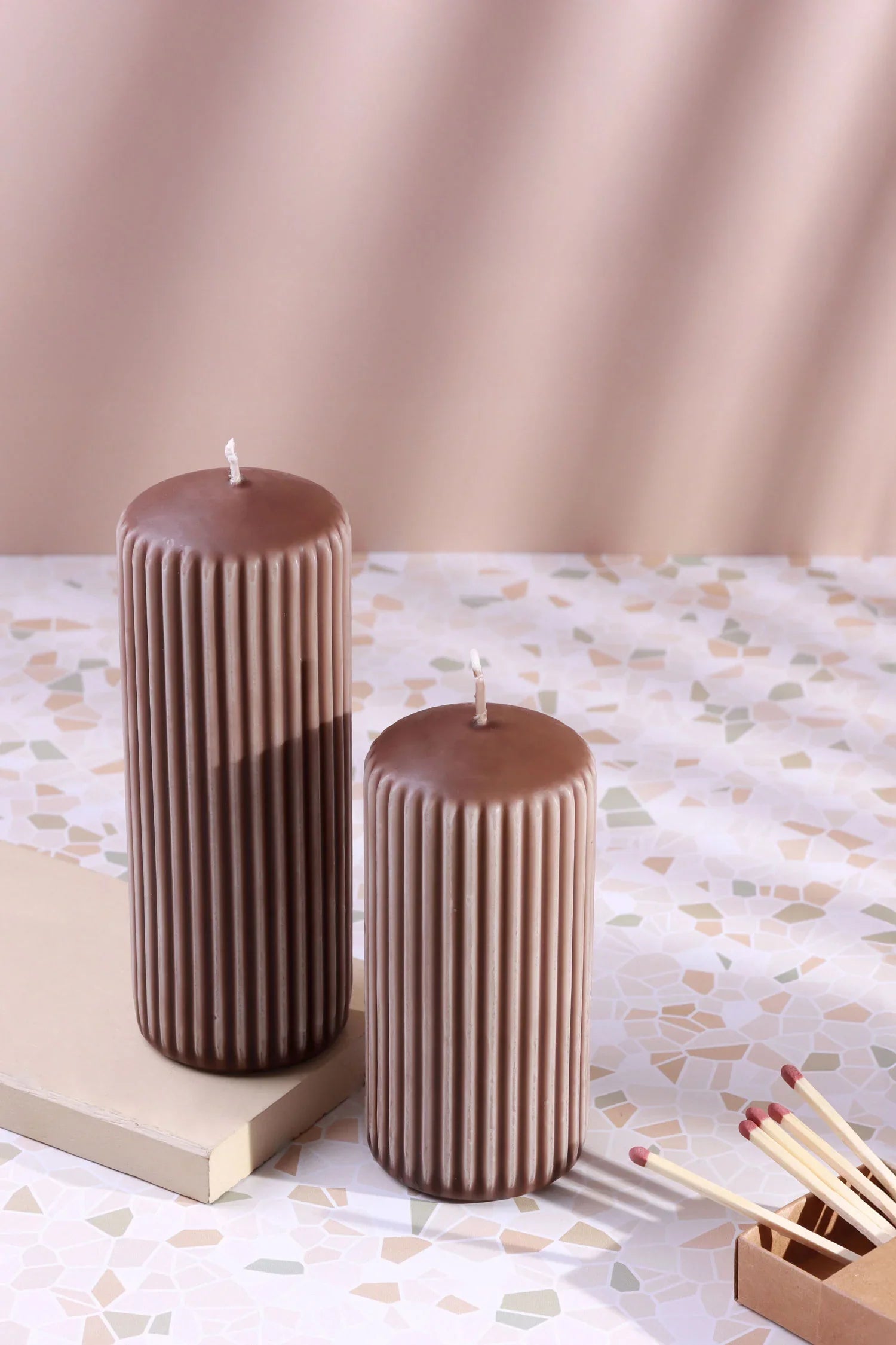 Velluto Caffè Sculpted Coffee-Toned Ribbed Pillar Candle in a Velvet Matte Finish - G Decor