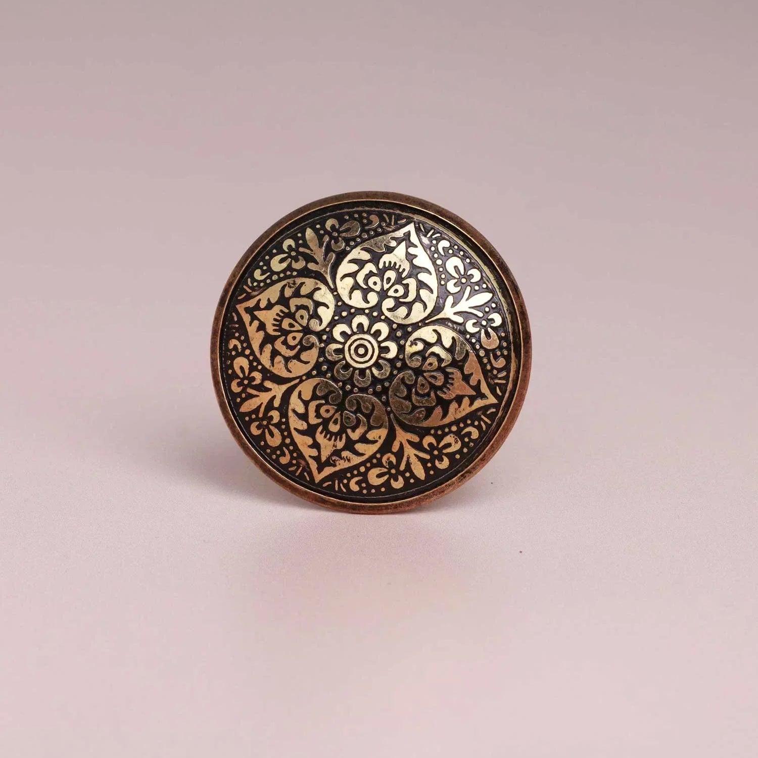 versailles-vintage-gold-brass-door-knob-and-pull-handle-g-decor-35147 - G Decor