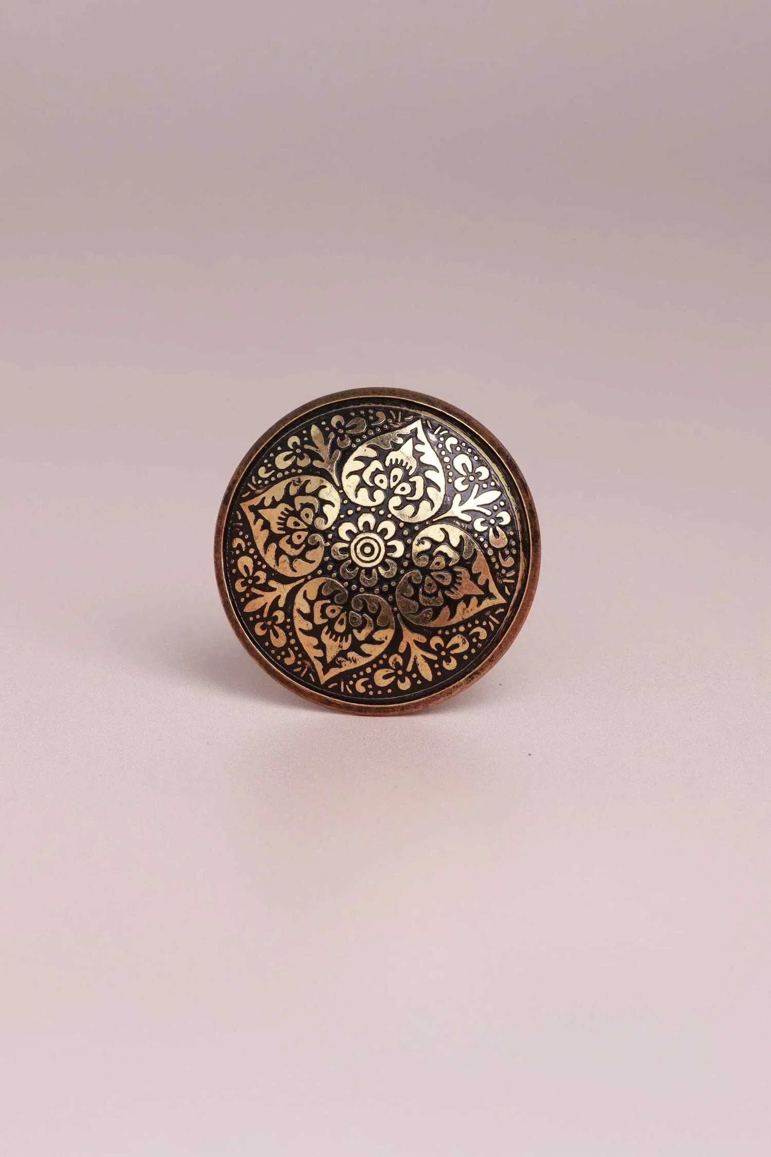 versailles-vintage-gold-brass-door-knob-and-pull-handle-g-decor-35147 - G Decor
