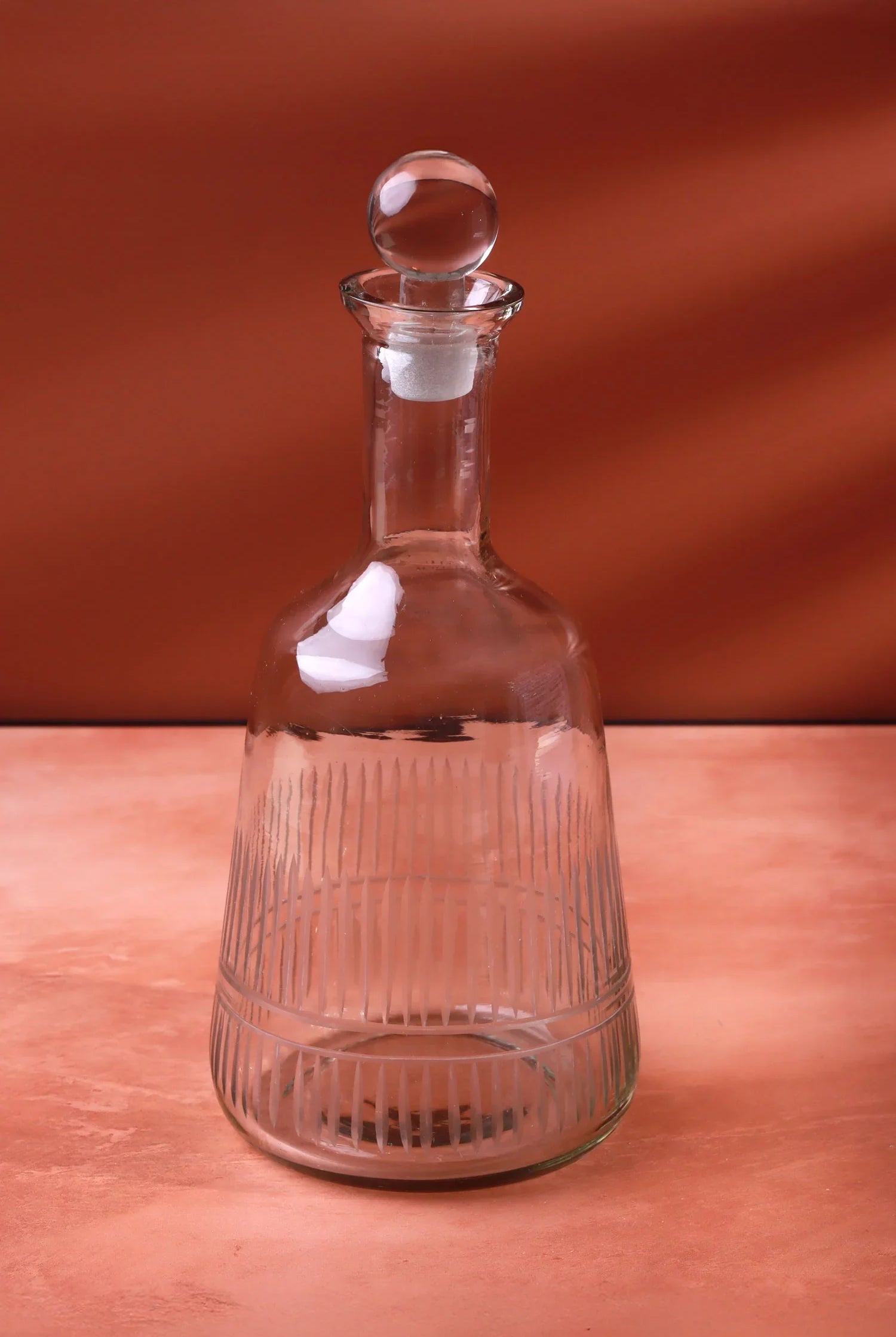 Virelle Set of 4 Handmade Hand-Engraved Glass Tumblers or Decanter with Stopper - G Decor