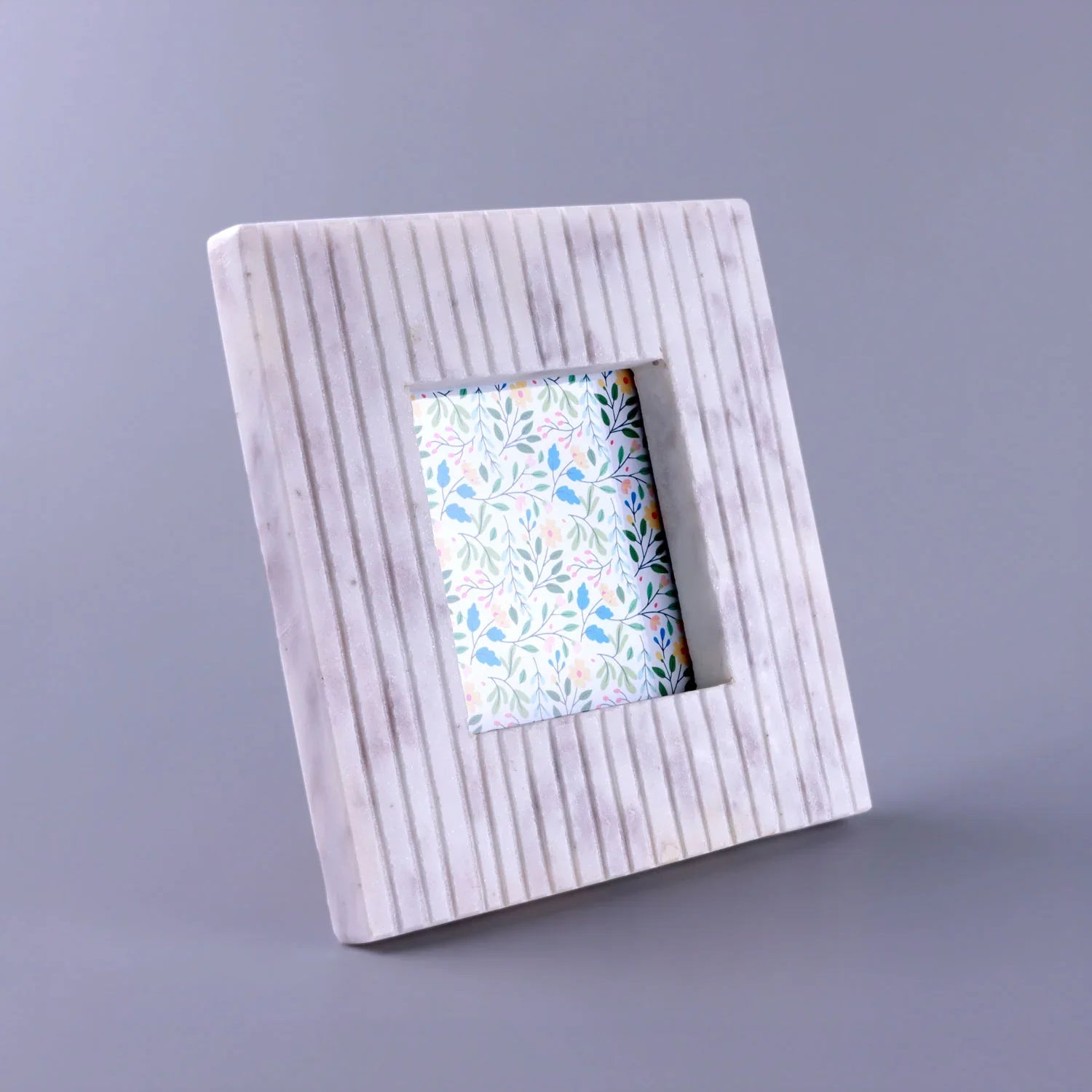 Vittoria Marmo Handcrafted Marble Photo Frame Fluted Vertical Carving Picture Display - G Decor