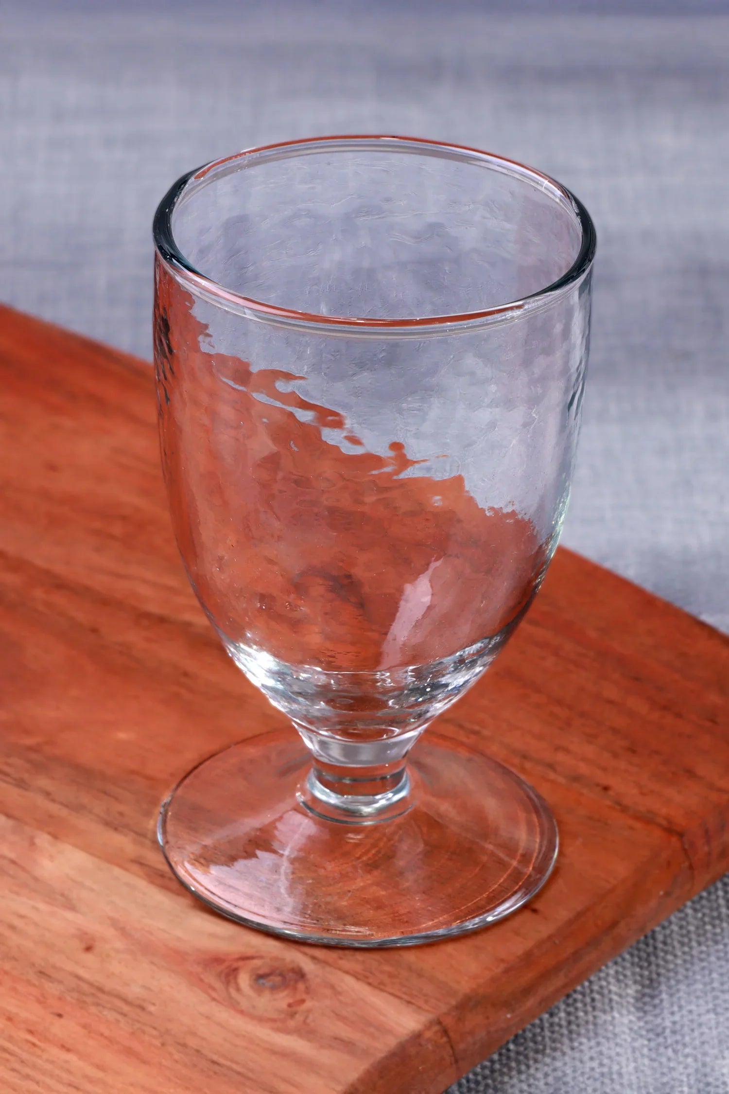 Yaki Set of 4 Handmade Hammered Glass Wine Goblets Handblown Stemmed Glasses - G Decor