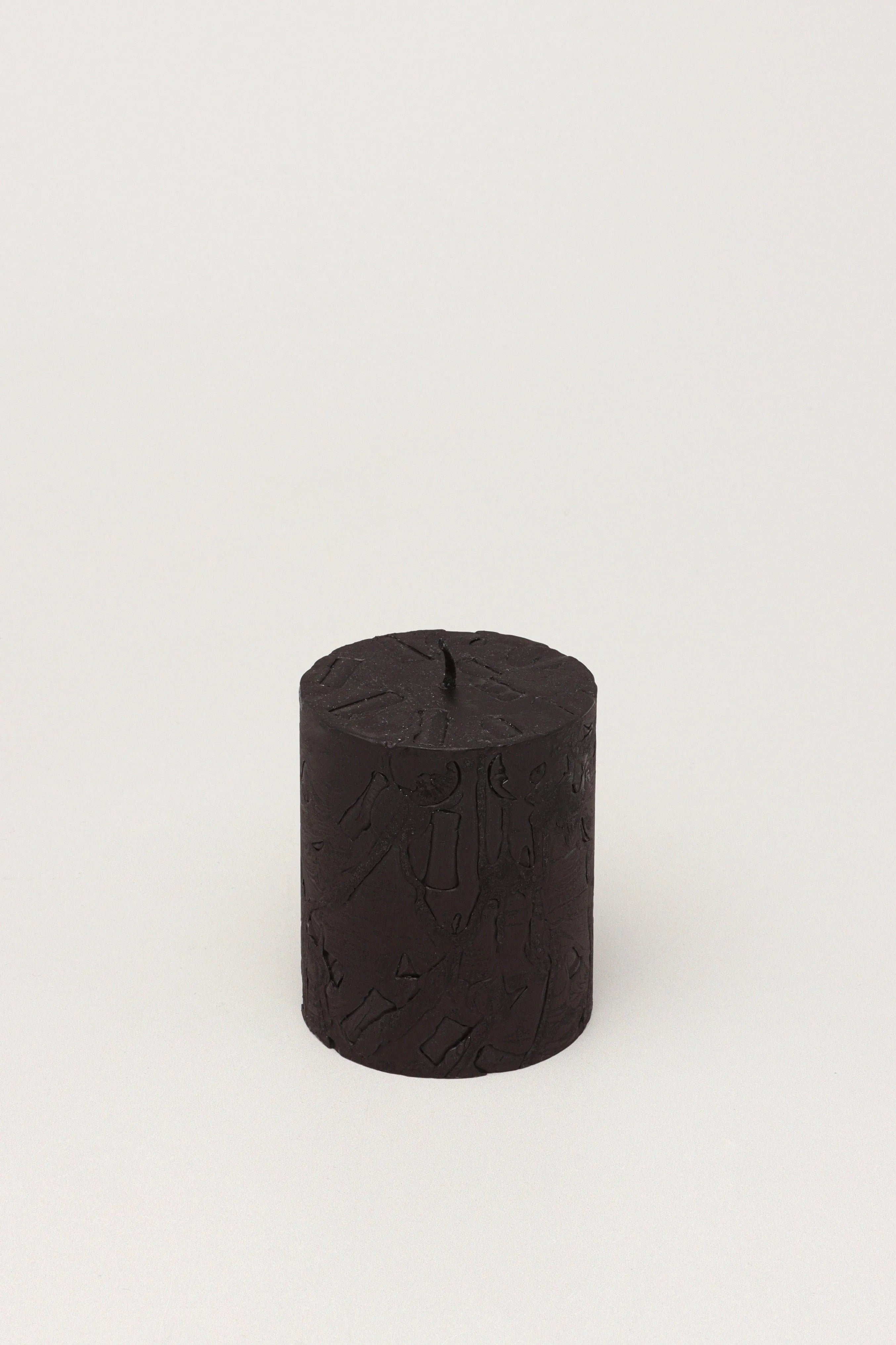 adelle-obsidian-matte-signature-waxwork-pillar-candle-in-deep-black-g-decor-40157 - G Decor