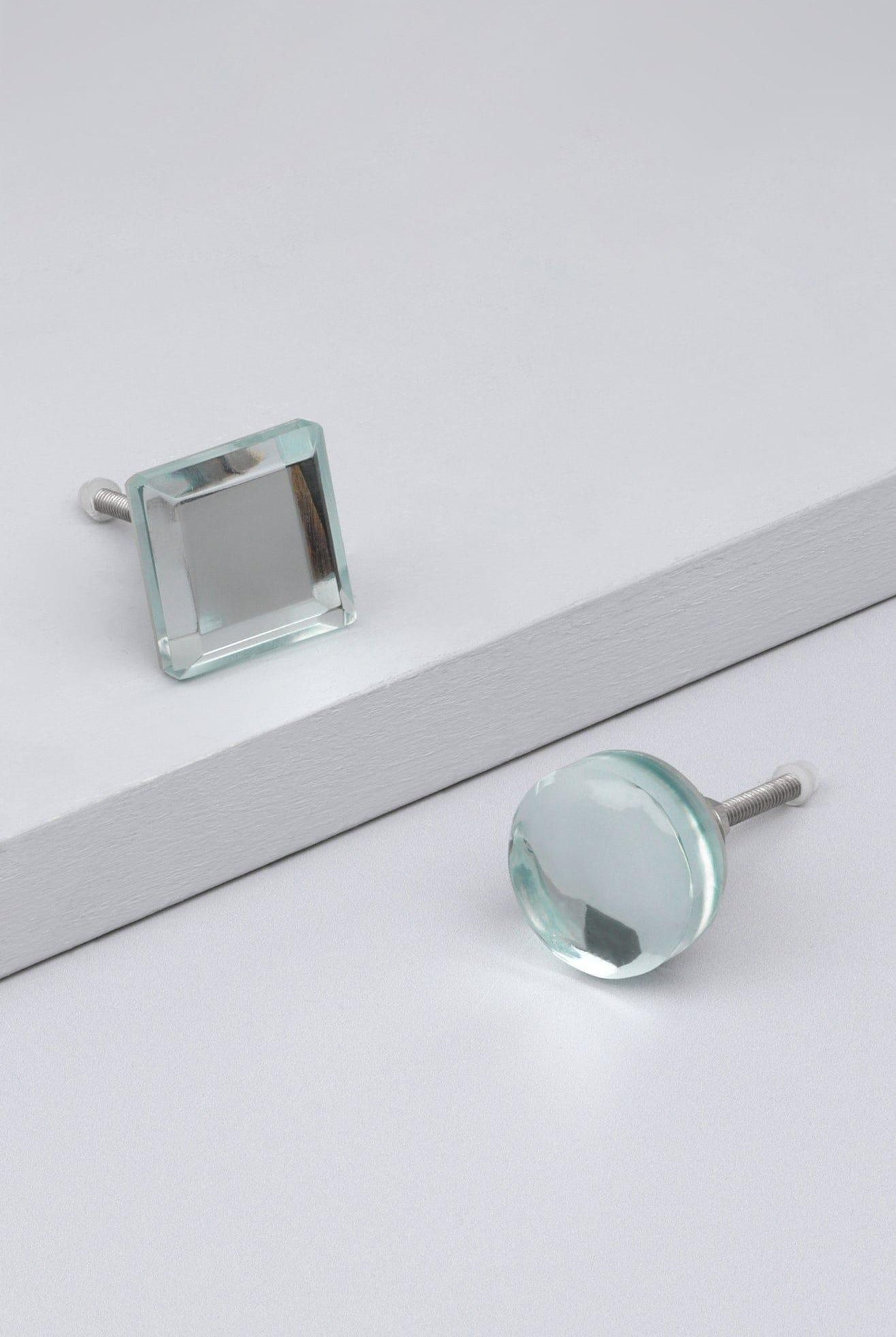 Alma Crystal-Clear Mirrored Glass Drawer and Cabinet Knobs - G Decor